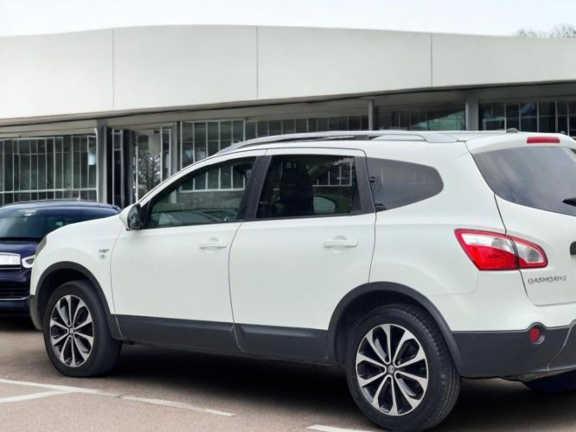 2012 NISSAN QASHQAI+2 1.6 N-TEC+ 2WD>>--NO VAT ON HAMMER--<< - Image 4 of 39