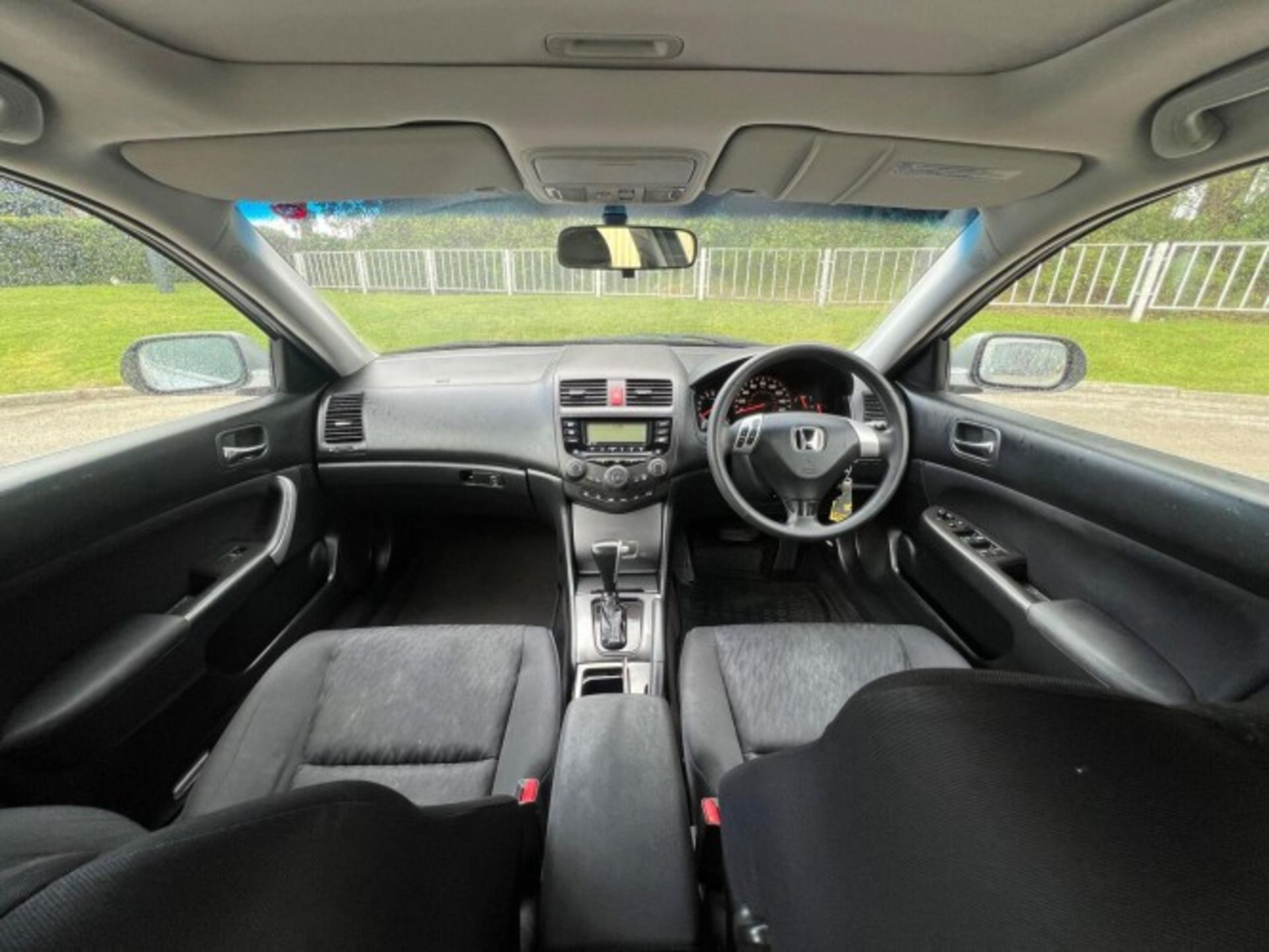 2005 HONDA ACCORD 2.0 I-VTEC SE AUTOMATIC – SALOON>>--NO VAT ON HAMMER--<< - Image 21 of 33