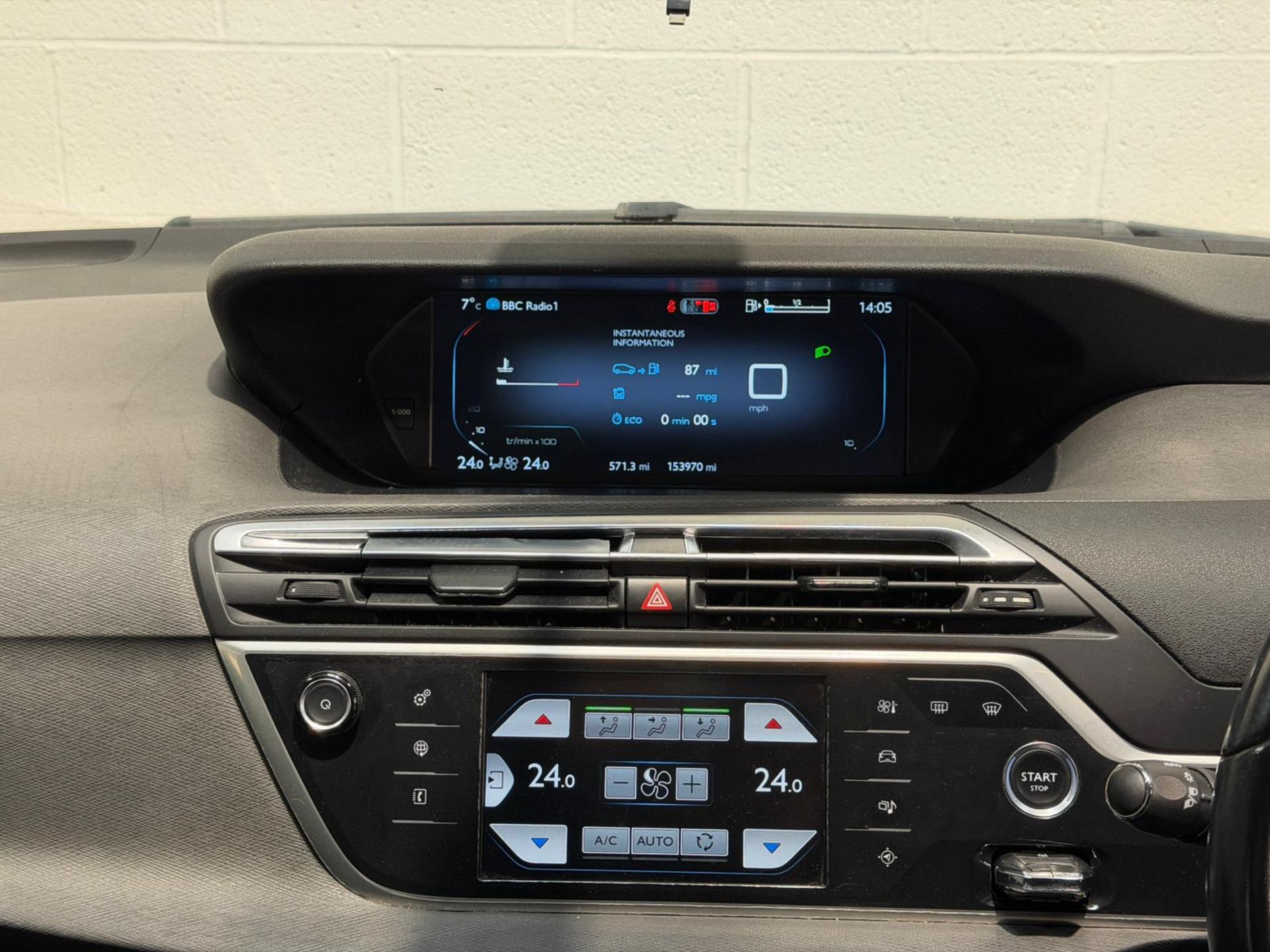 2014 CITROEN GRAND C4 PICASSO 1.6 E-HDI EXCLUSIVE – 7 SEATER >>--NO VAT ON HAMMER--<< - Image 41 of 49