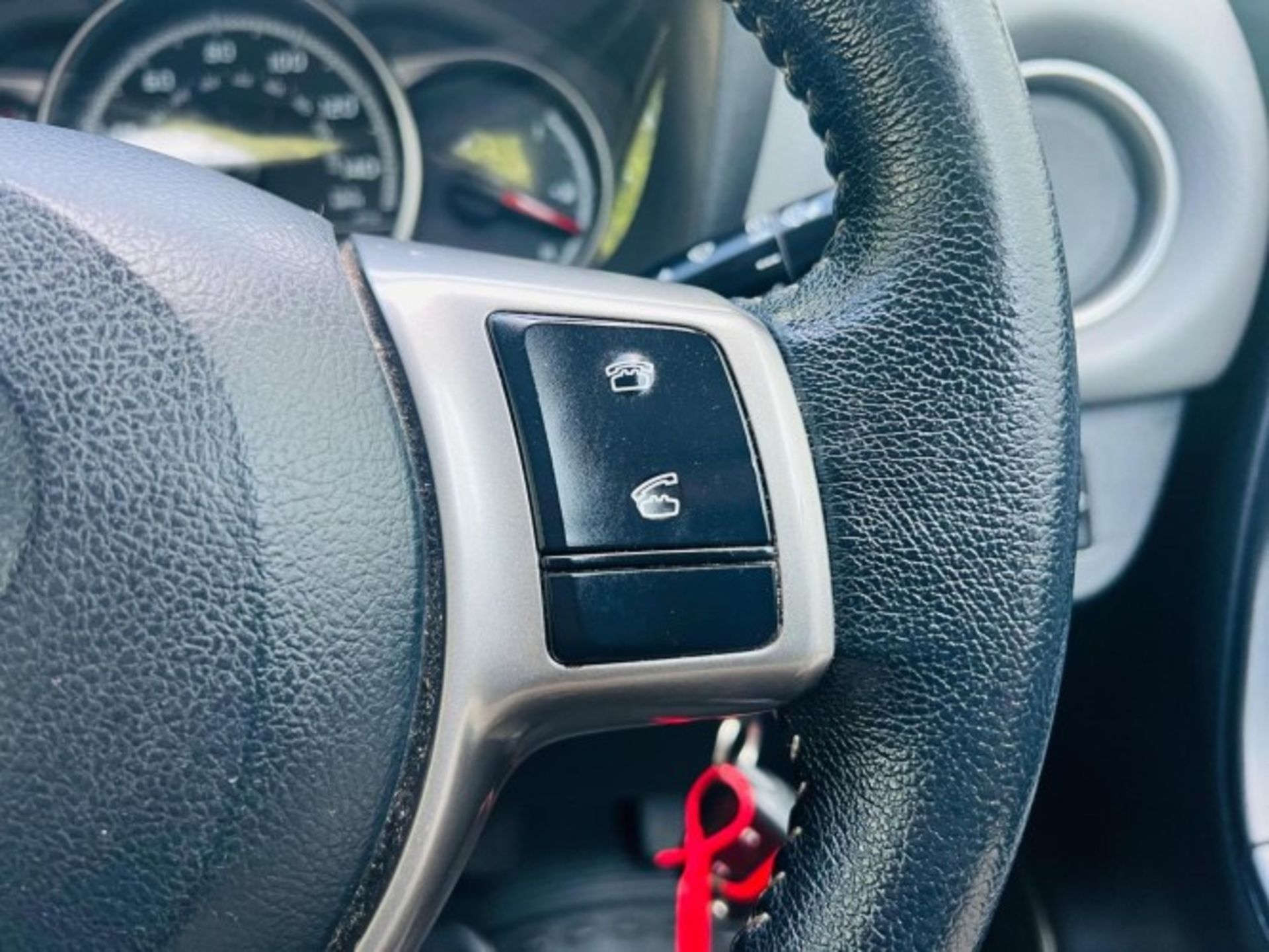 **(ONLY 100K MILEAGE)** 2015 TOYOTA YARIS 1.4 D-4D ICON – 5DR HATCHBACK>>--NO VAT ON HAMMER--<< - Image 22 of 38