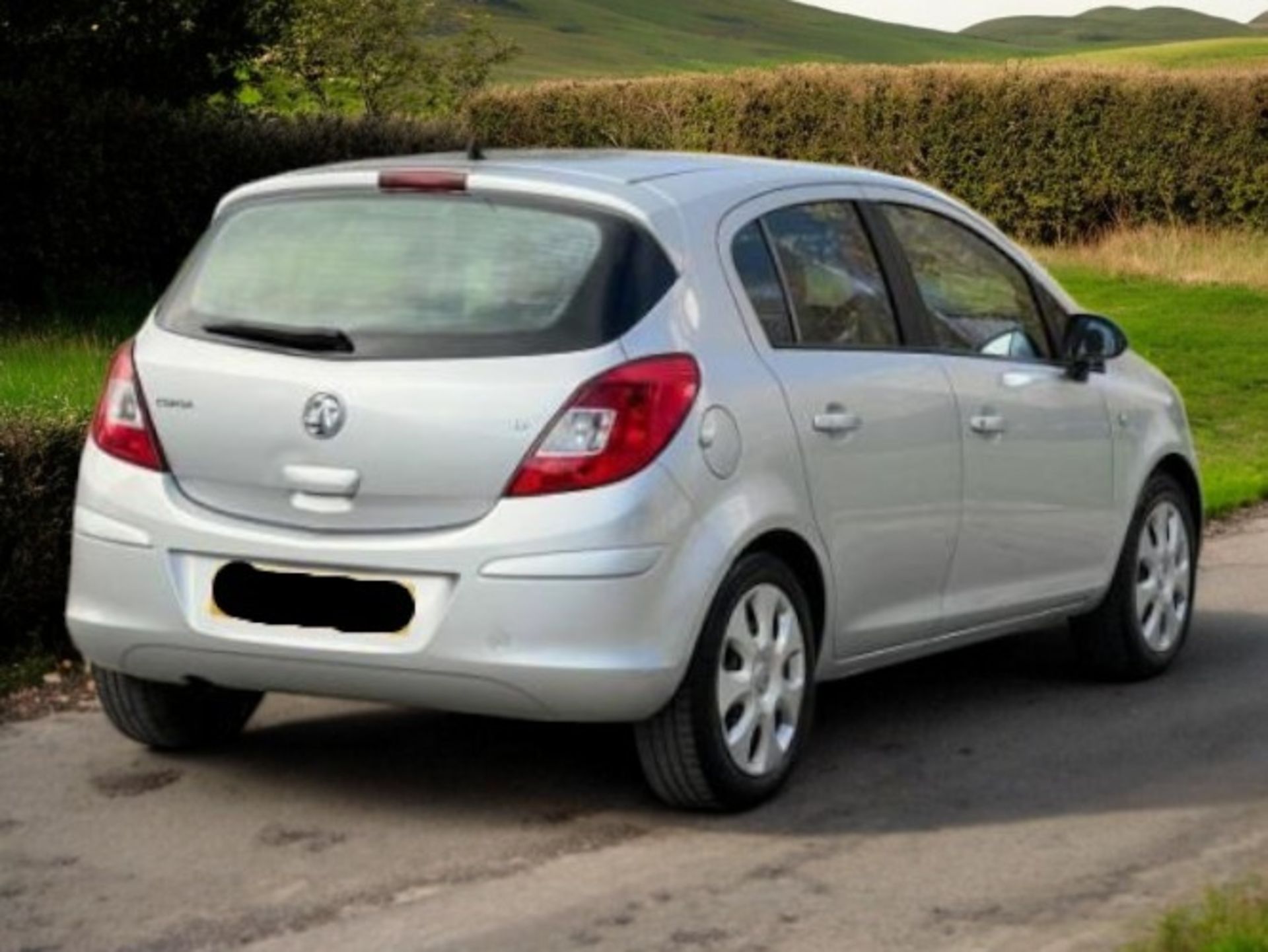 VAUXHALL CORSA 1.2I ECOFLEX 16V EXCLUSIV 5DR (A/C)>>--NO VAT ON HAMMER--<< - Image 6 of 37