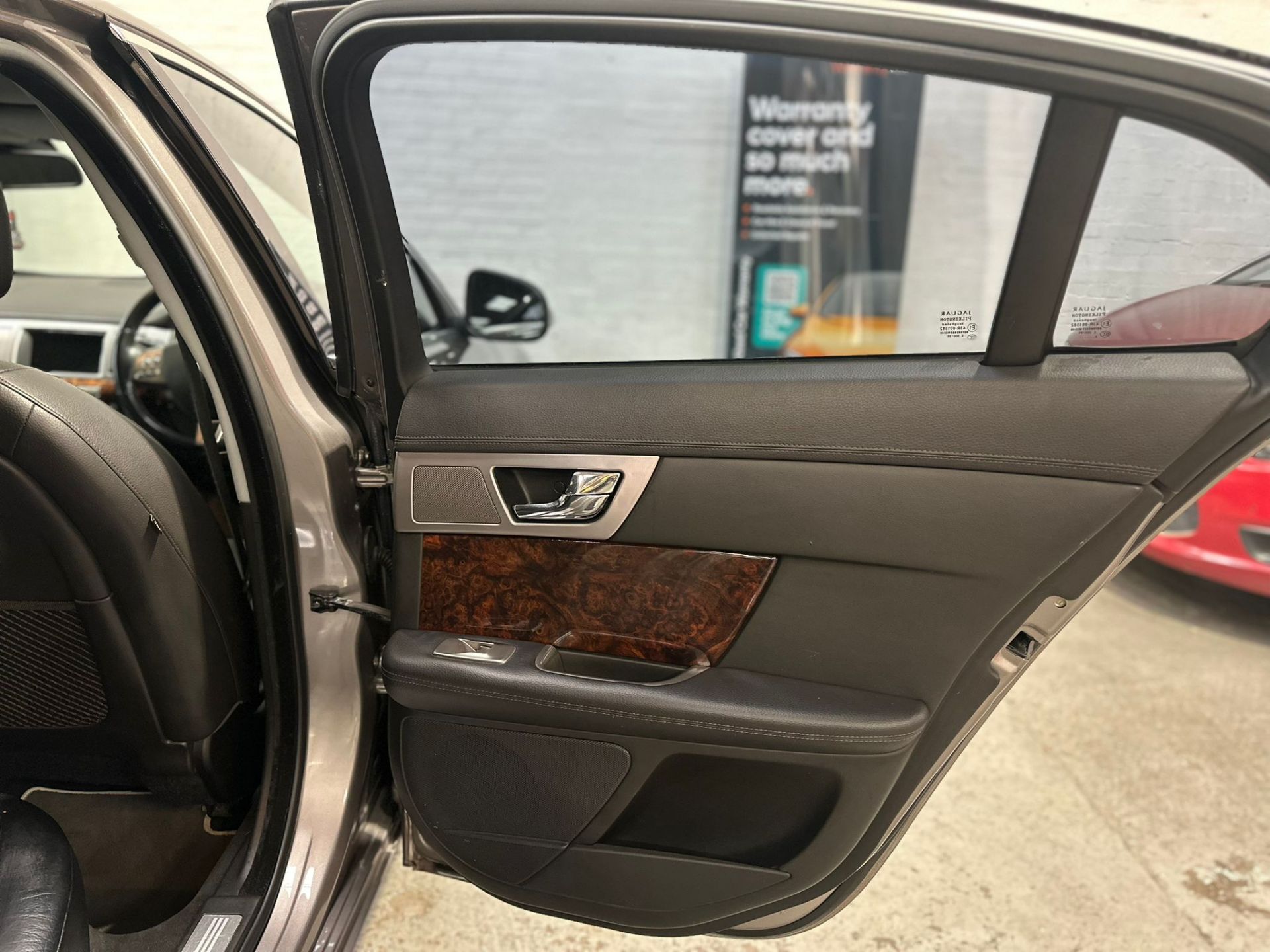 2008 JAGUAR XF LUXURY D V6 2.7 AUTO – FULL SERVICE HISTORY, 2 KEYS, >>--NO VAT ON HAMMER--<< - Image 21 of 36