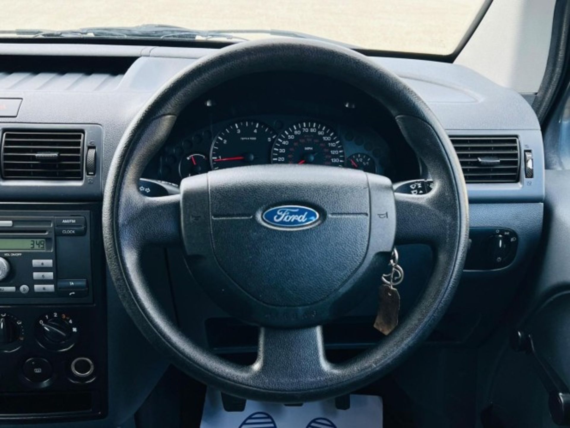 FORD TOURNEO CONNECT 1.8 TDCI T230 90 – 90K MILES >>--NO VAT ON HAMMER--<< - Image 18 of 39