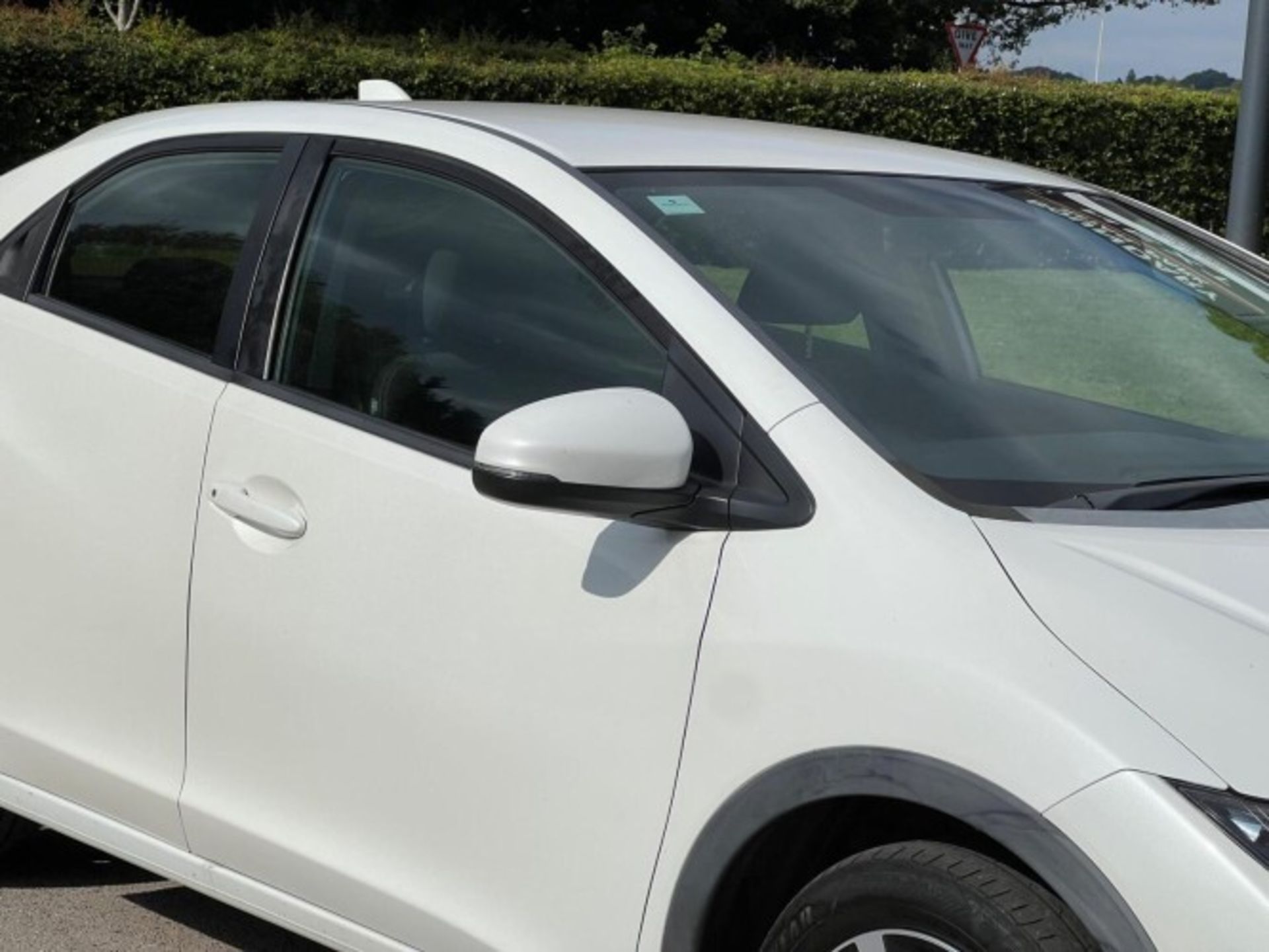 2014 HONDA CIVIC 1.6 I-DTEC S (S/S) 5DR >>--NO VAT ON HAMMER--<< - Image 18 of 36