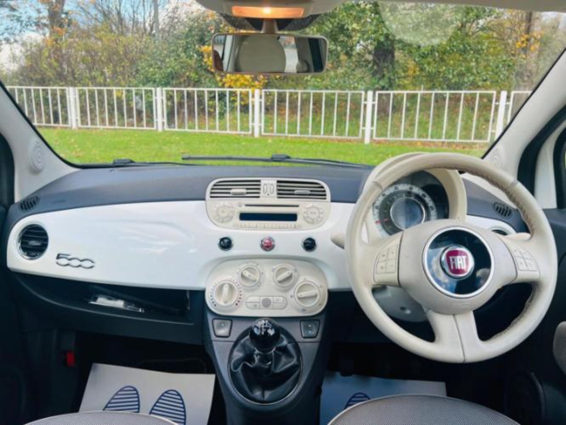 2012 FIAT 500 LOUNGE 1.2 (S/S) 3DR >>--NO VAT ON HAMMER--<< - Image 13 of 21