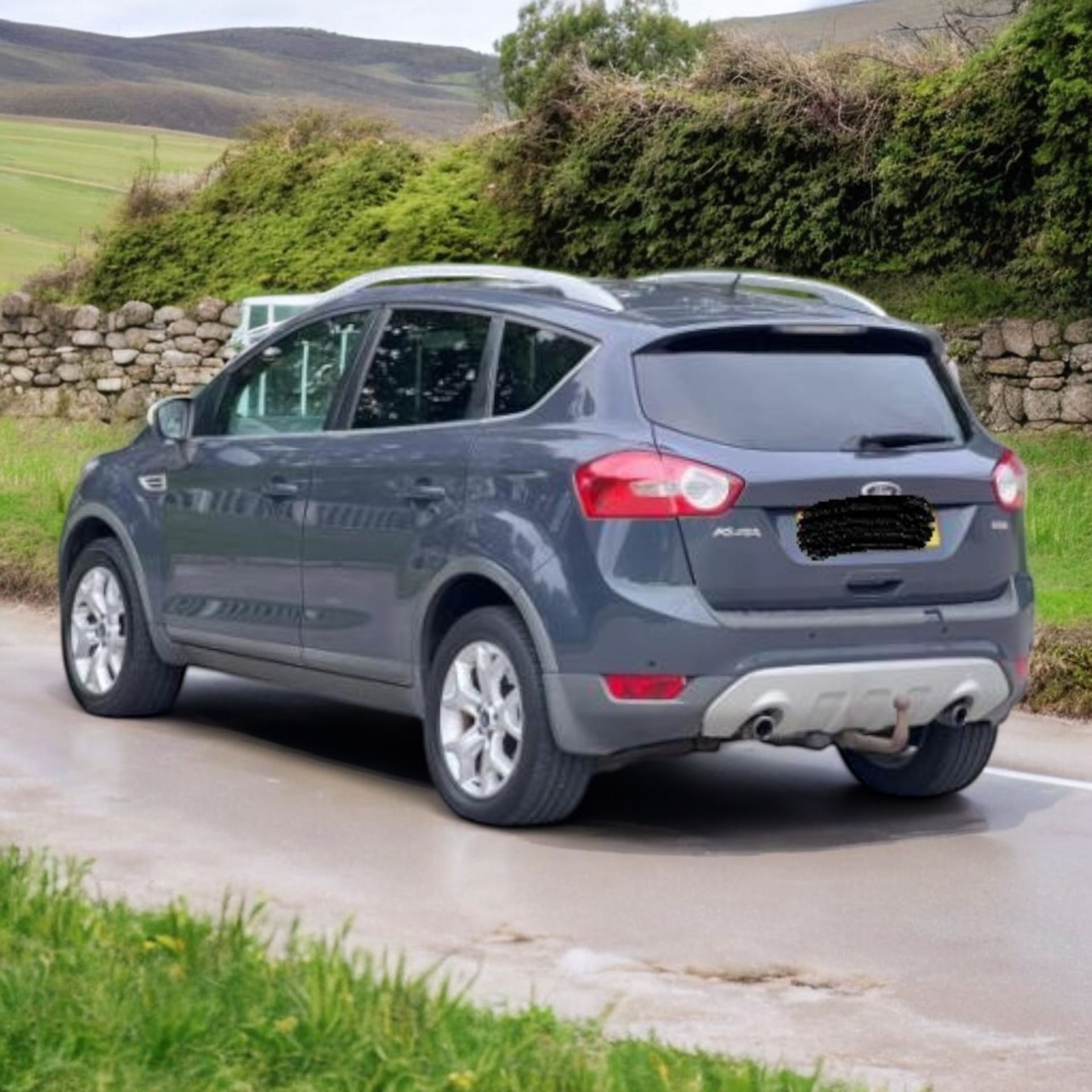 2010 FORD KUGA 2.0 TDCI ZETEC 2WD 5DR >>--NO VAT ON HAMMER--<< - Image 12 of 38
