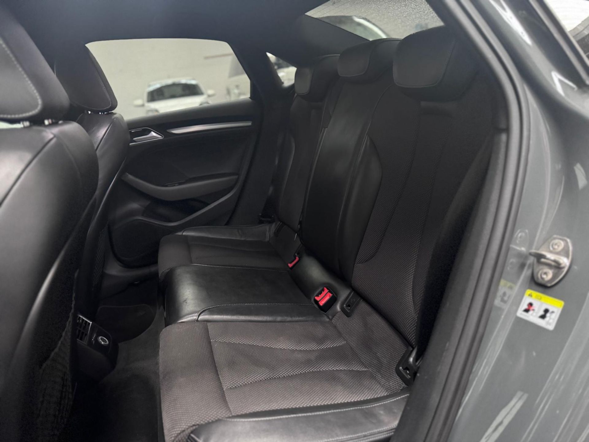 2017 AUDI A3 S LINE 1.4 TFSI S TRONIC SALOON >>--NO VAT ON HAMMER--<< - Image 30 of 42