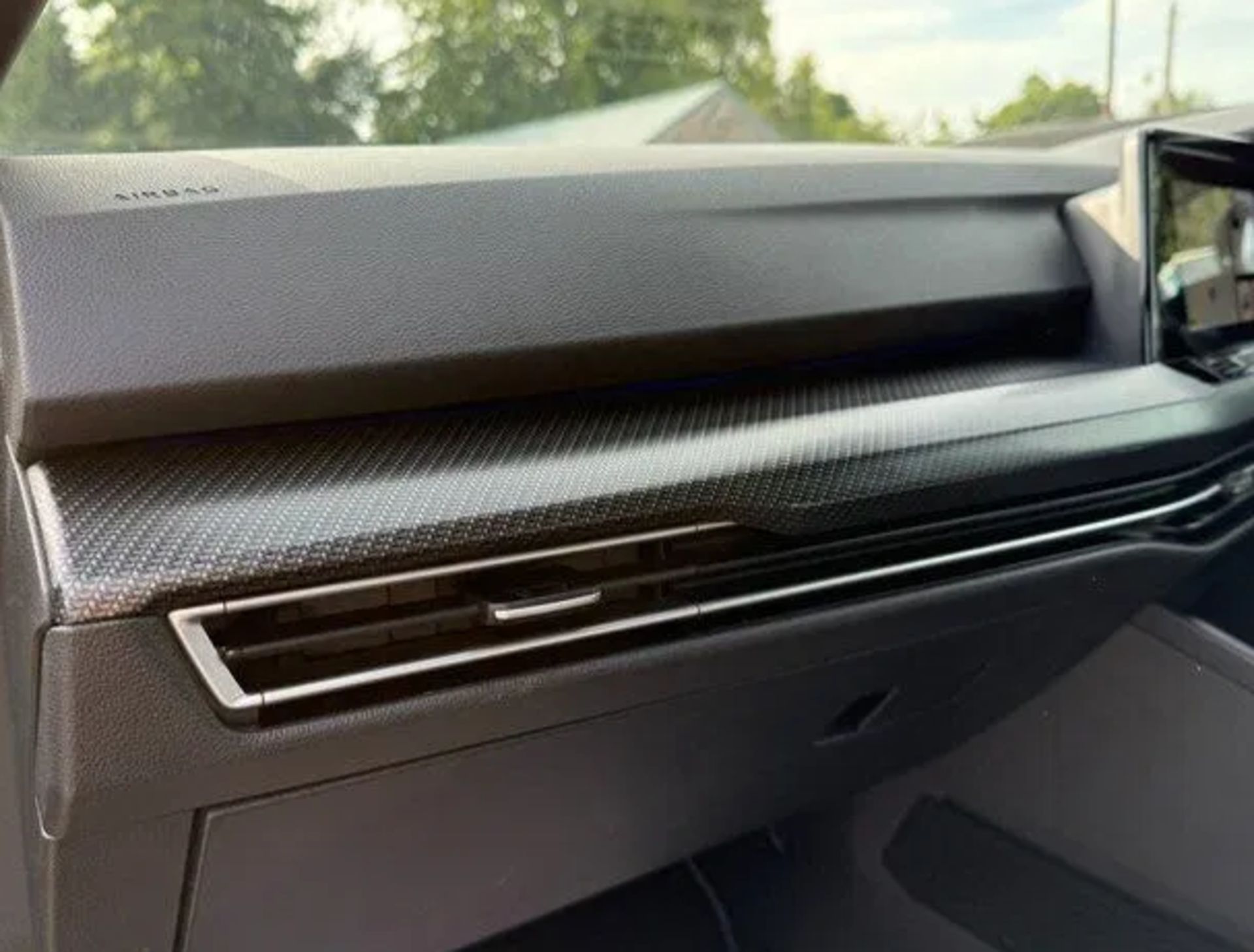 2021 VOLKSWAGEN GOLF R 2.0 TSI 4MOTION DSG – 41K MILES – BLACK – EURO 6 >>--NO VAT ON HAMMER--<< - Image 20 of 31