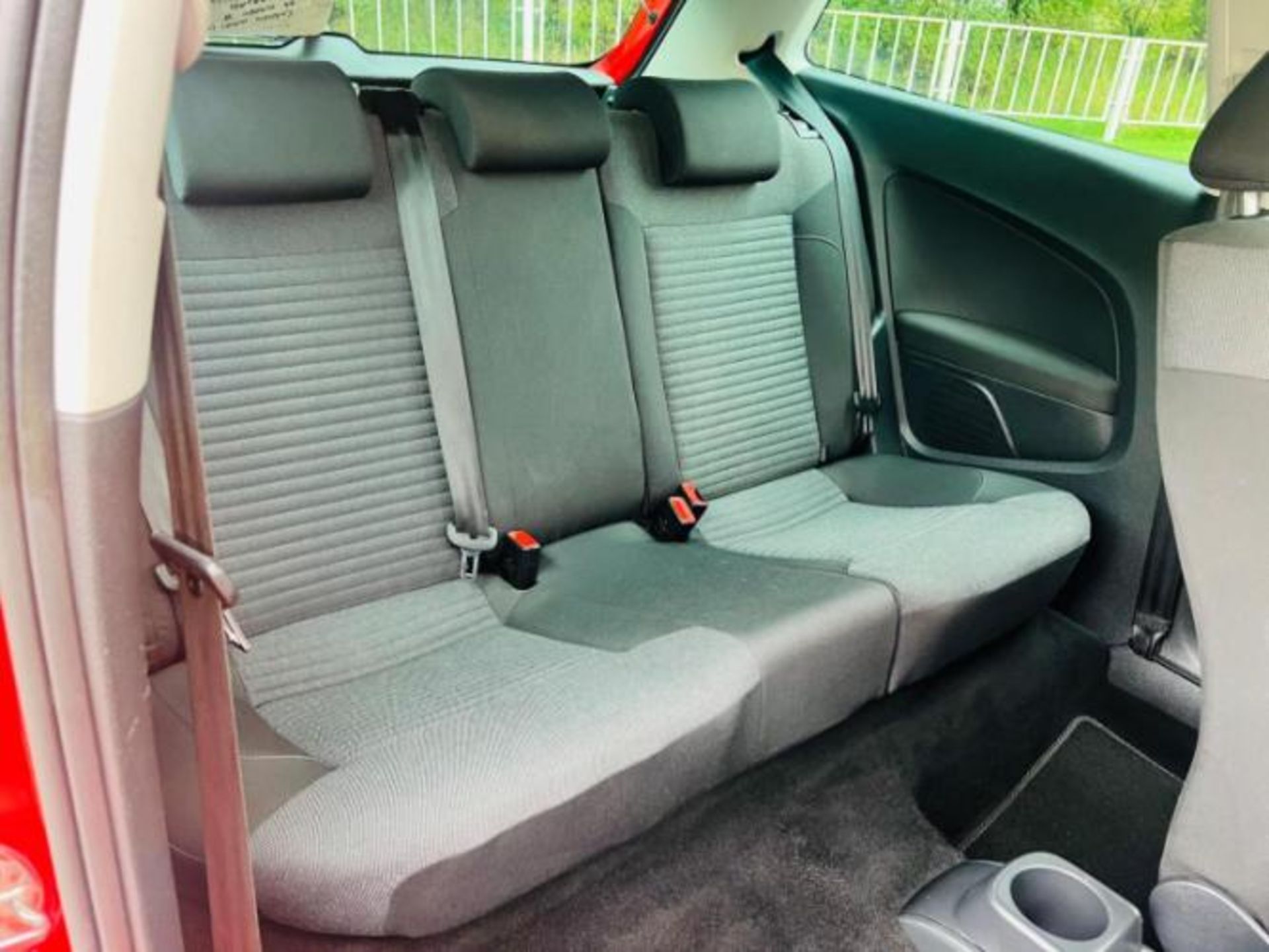 **(ONLY 54K MILEAGE)** 2013 VOLKSWAGON POLO 1.2 MATCH EDITION 3-DOOR HATCHBACK>-NO VAT ON HAMMER-< - Image 26 of 39