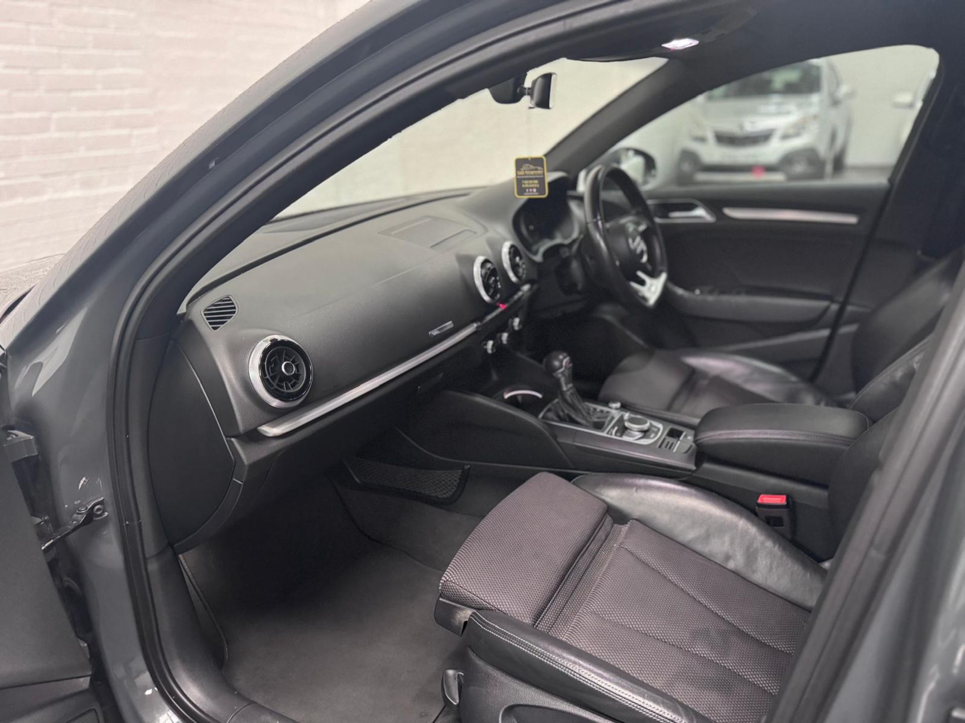 2017 AUDI A3 S LINE 1.4 TFSI S TRONIC SALOON >>--NO VAT ON HAMMER--<< - Image 16 of 42