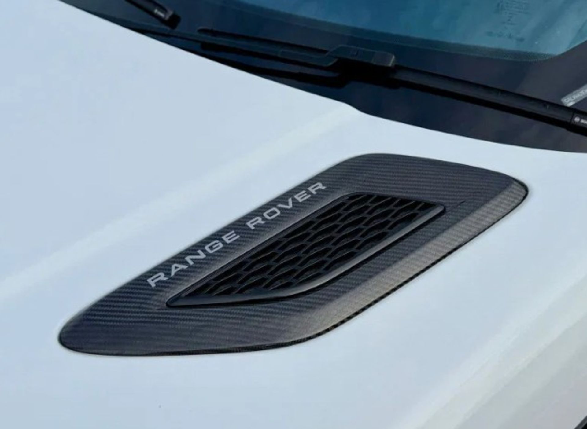 2017 LAND ROVER RANGE ROVER SPORT HSE SDV6 AUTO – WHITE – 98K MILES >>--NO VAT ON HAMMER--<< - Image 22 of 42