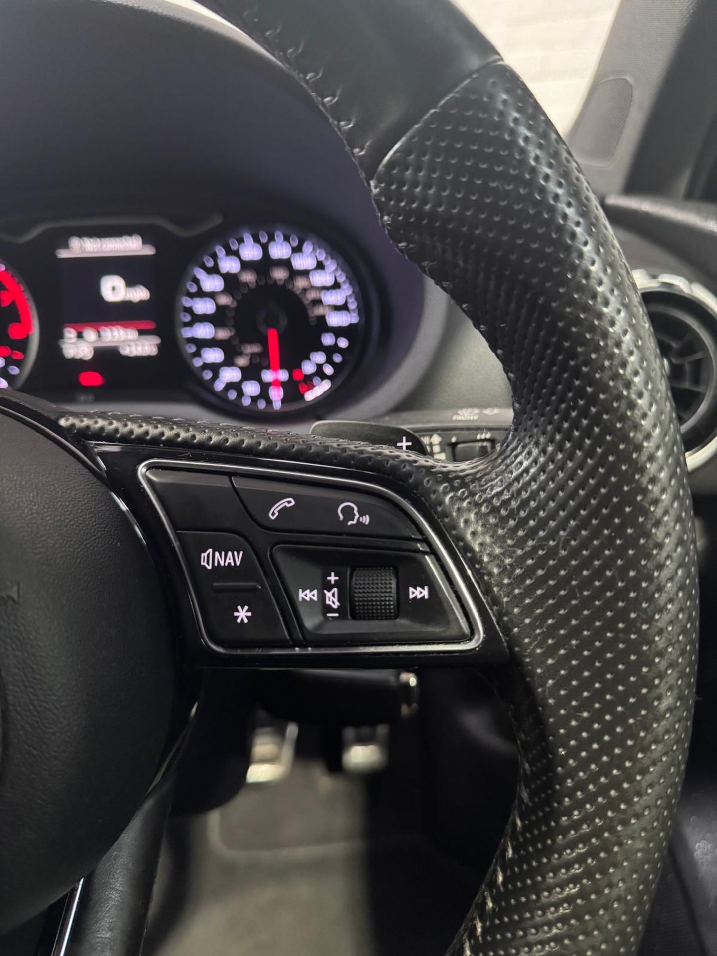 2017 AUDI A3 S LINE 1.4 TFSI S TRONIC SALOON >>--NO VAT ON HAMMER--<< - Image 37 of 42