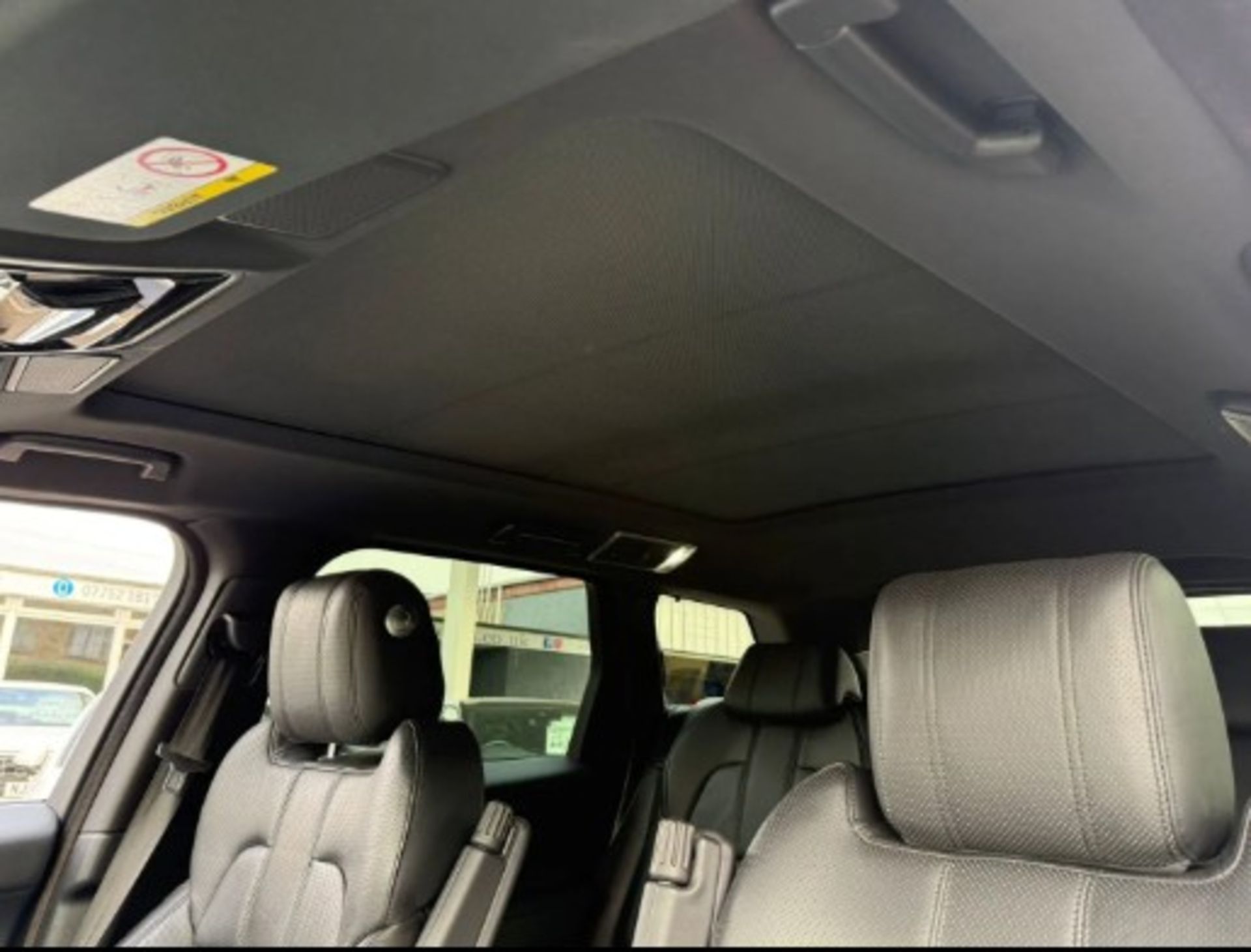 2017 LAND ROVER RANGE ROVER SPORT HSE SDV6 AUTO – WHITE – 98K MILES >>--NO VAT ON HAMMER--<< - Image 10 of 42