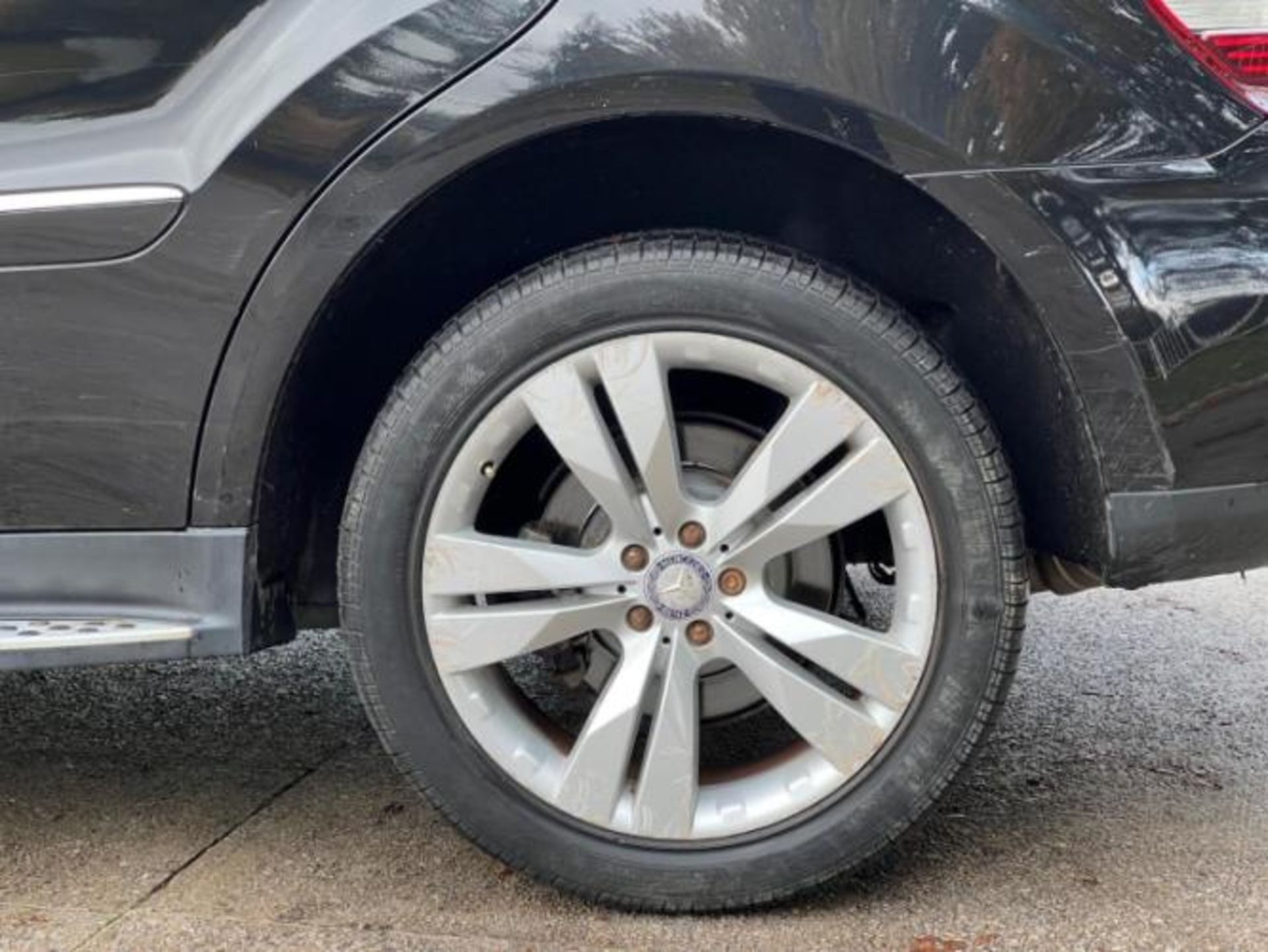 2009 MERCEDES-BENZ ML 320 CDI SPORT AUTOMATIC 4WD >>--NO VAT ON HAMMER--<< - Image 24 of 26