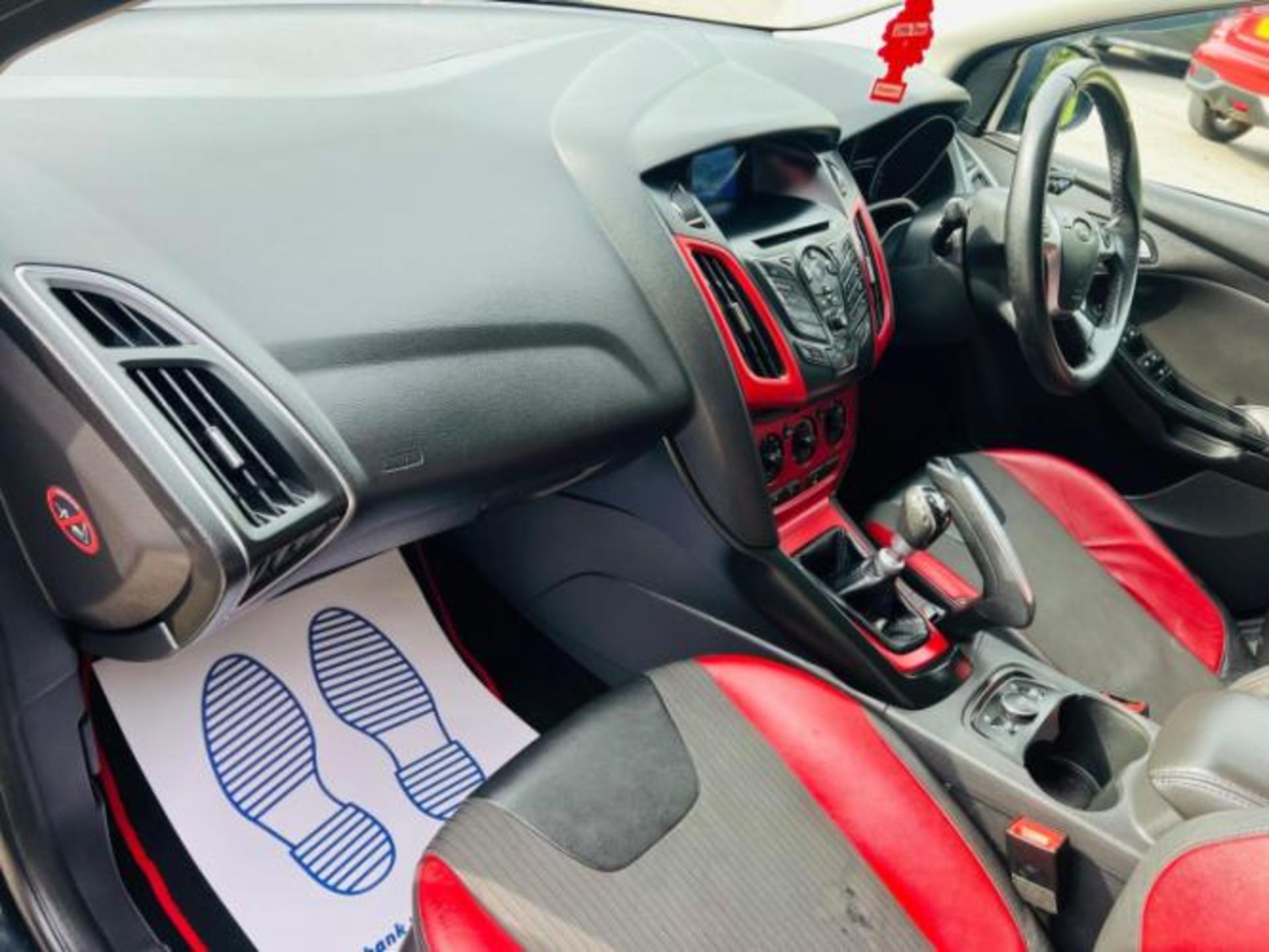 2012 FORD FOCUS 1.6T ECOBOOST ZETEC S (S/S) 5DR HATCHBACK>>--NO VAT ON HAMMER--<< - Image 31 of 40