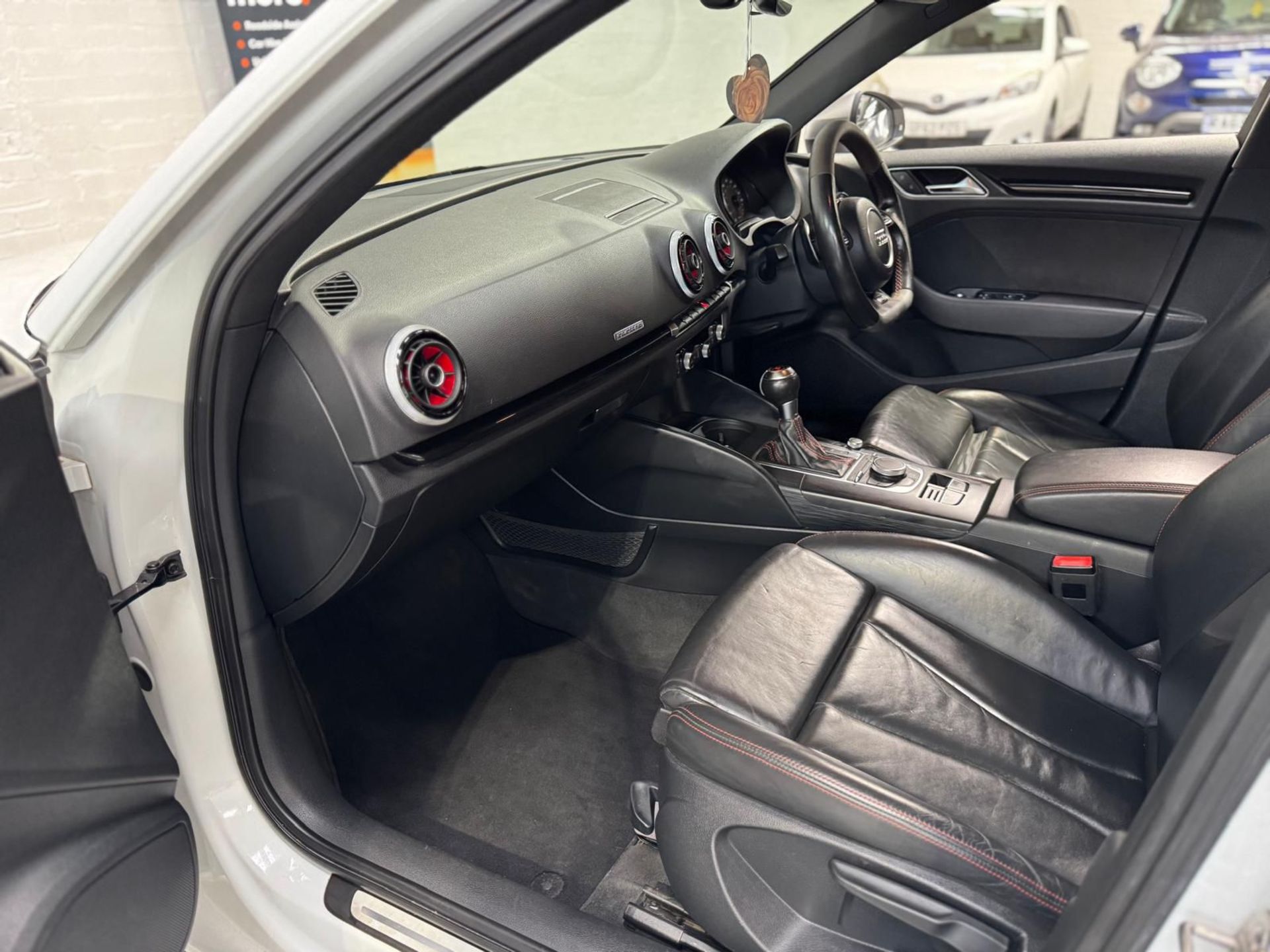 2016 AUDI RS3 NAV QUATTRO S-A – 60K MILES– SEMI AUTO – HATCHBACK >>--NO VAT ON HAMMER--<< - Image 45 of 46