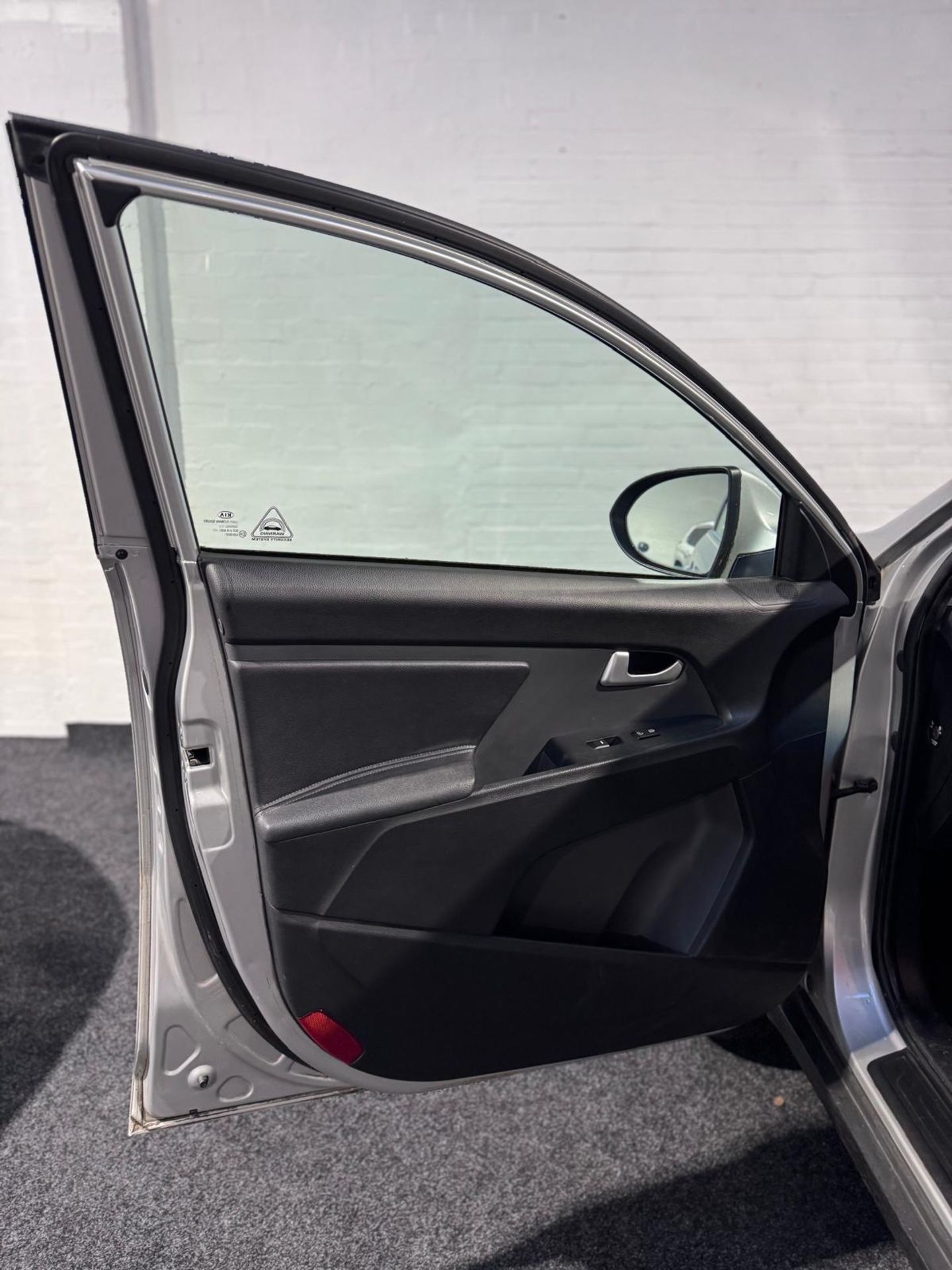 2012 KIA SPORTAGE KX-3 SAT NAV CRDI >>--NO VAT ON HAMMER--<< - Image 19 of 43