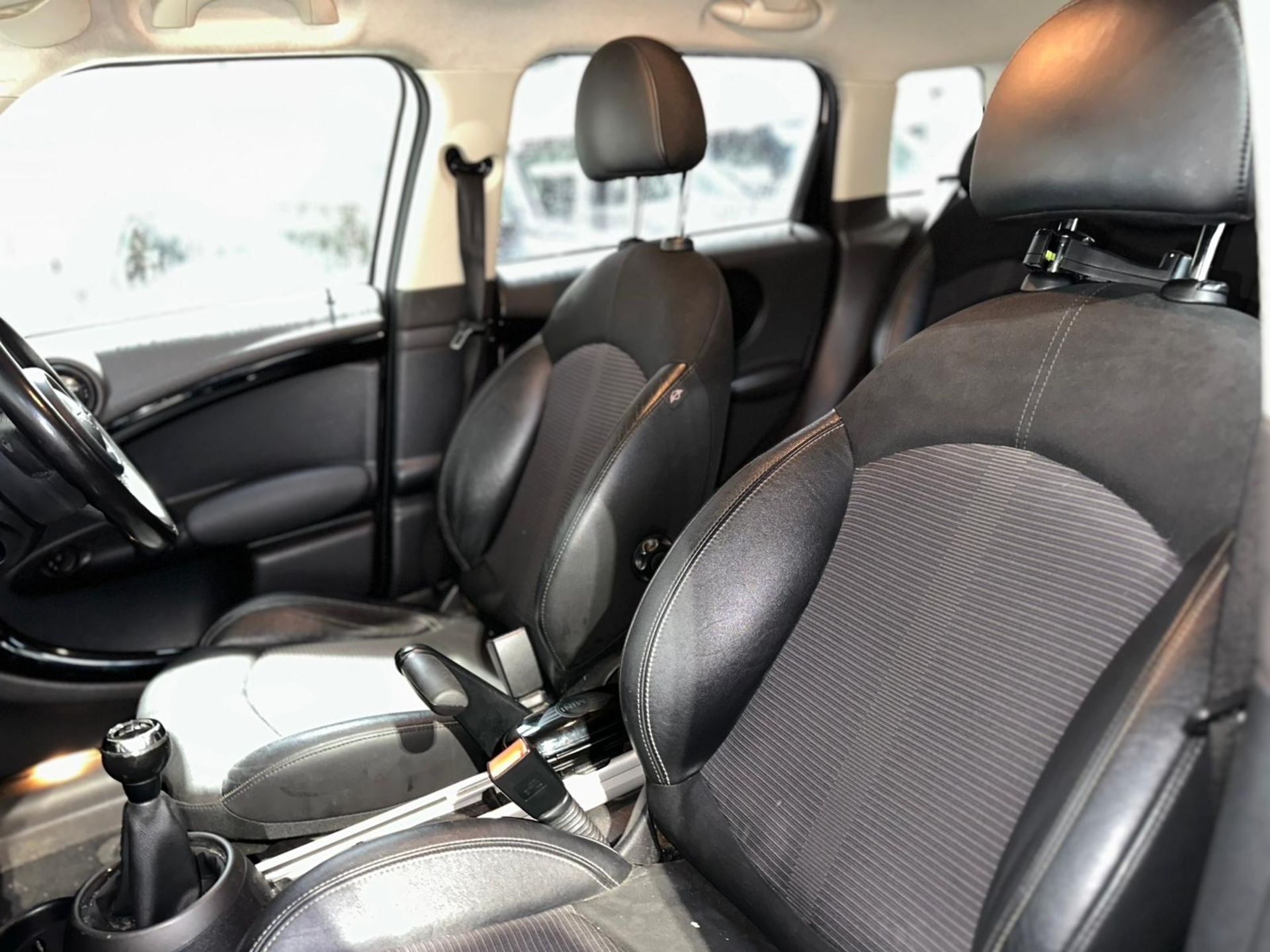 2011 MINI COUNTRYMAN COOPER D – 1.6 DIESEL – MANUAL - Image 22 of 31