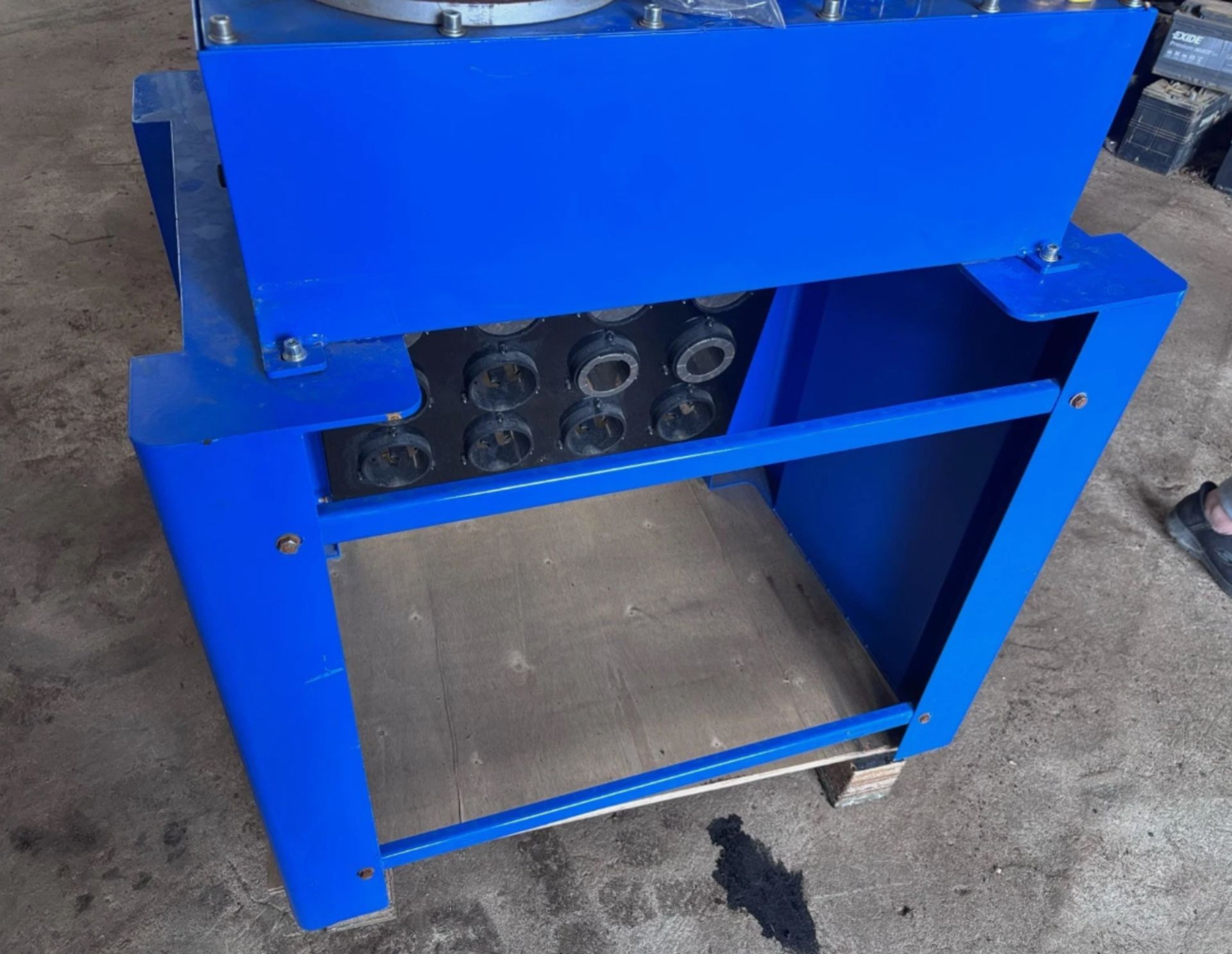 NEW CHAMPS P20 HYDRAULIC AUTOMATIC HOSE PIPE CRIMPING MACHINE - Image 9 of 10