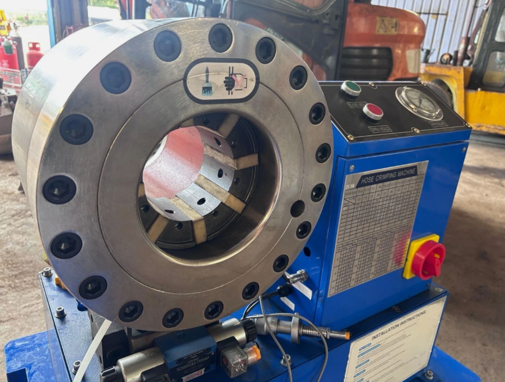 NEW CHAMPS P20 HYDRAULIC AUTOMATIC HOSE PIPE CRIMPING MACHINE - Image 2 of 10