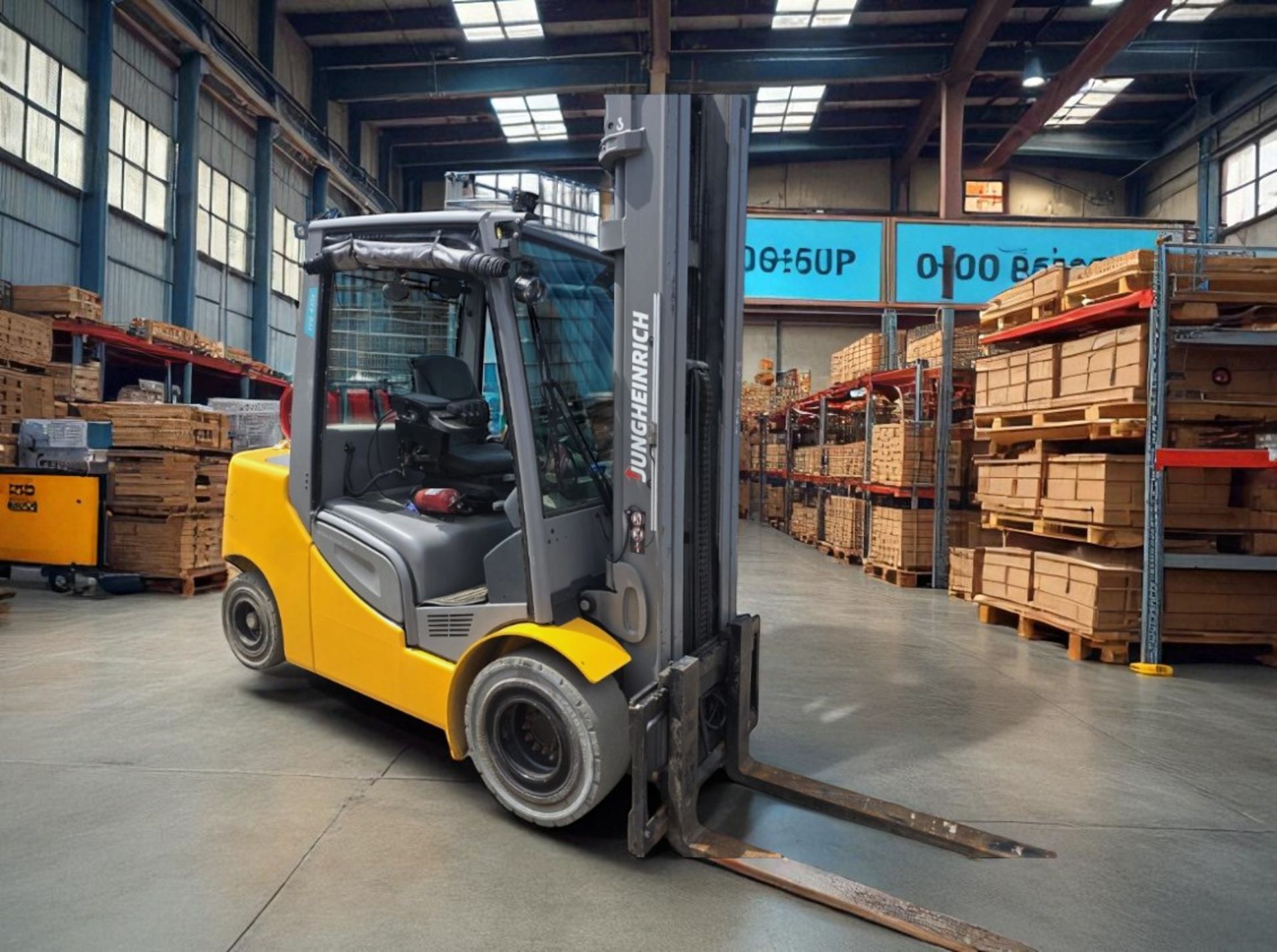 2017 JUNGHEINRICH DFG535S LPG FORKLIFT - Image 4 of 7