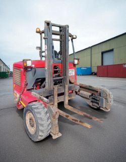MOFFETT MOUNTY M5 25.4 FORKLIFT – 2016