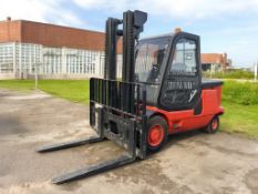 2008 LINDE E48P ELECTRIC 4-WHEEL FORKLIFT**(INCLUDES CHARGER)**