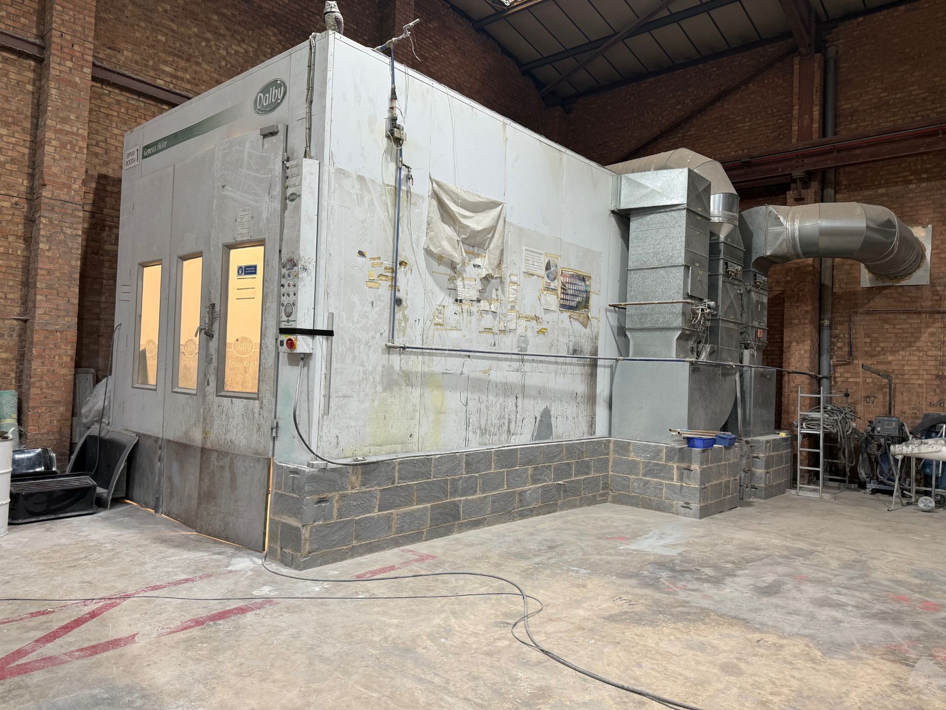 DALBY HI GENESIS COMMERCIAL SPRAY BOOTH MEASURING APPROX 9M X 4.5M - Image 2 of 7
