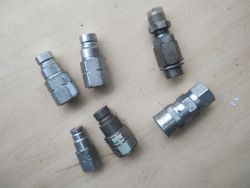 MIXED HYDRAULIC COUPLERS - JOBLOT OF 6 - NEW
