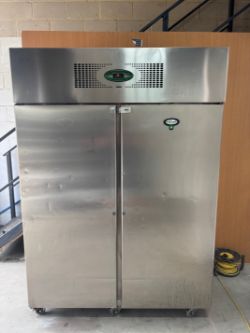 FOSTER DOUBLE DOOR REFRIGERATOR, EPROG1350L CATERING EQUIPMENT