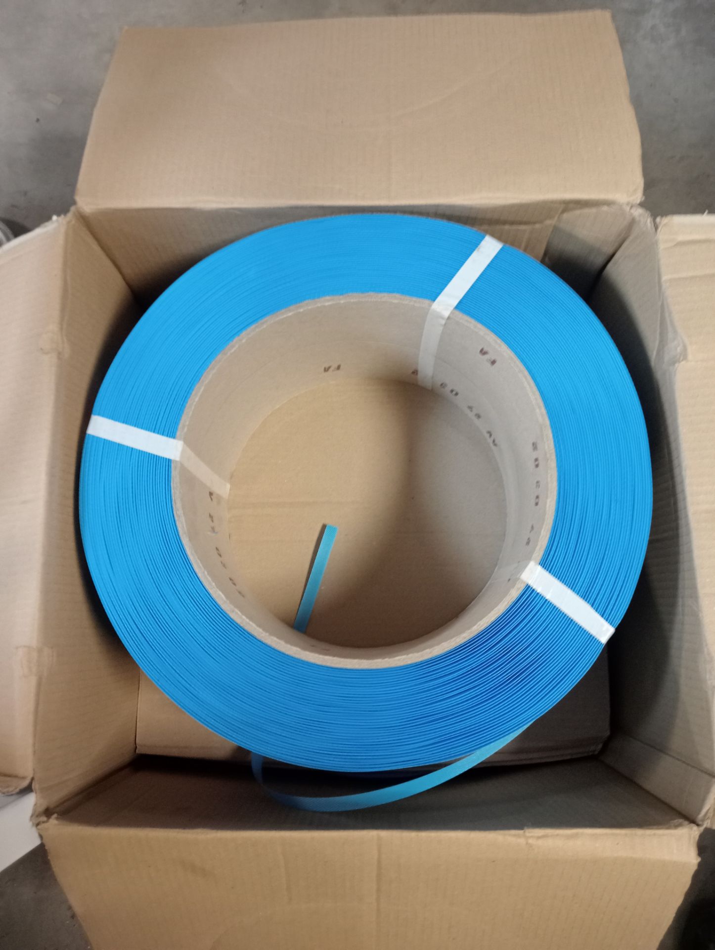 4 ROLLS OF SUPASTRAP BANGING STRAPING - Image 4 of 5