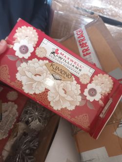 MIX OF NEW AND RETURNS - PALLET OF CHRISTMAS DECORATIONS BLANKETS SNOWGLOBES ADVENT CALENDERS ETC