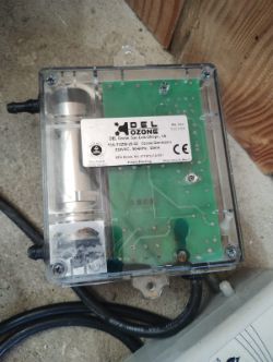 DEL OZONE - JOBLOT OF 2 SPA OZONE GENERATORS- USED LIKE NEW NO BOXES