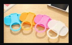 2000 X MP3 & PHONE CHARGING HOLDER (24)