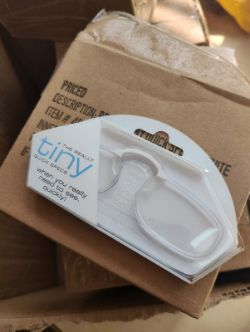 THE REALLY TINY QUICK SPECS - NEW IN ORIGINAL PACKAGING - JOBLOT OF 72