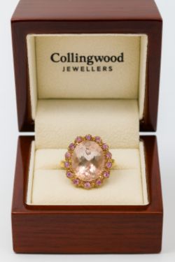 LARGE OVAL PINK MORGANITE/SAPPHIRE RING/YELLOW GOLD IN GIFT BOX WITH VALUATION CERTIFICATE £3,495