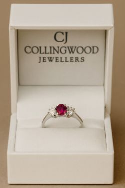 RUBY & DIAMOND 3 STONE RING 18CT WHITE GOLD IN GIFT BOX WITH VALUATION CERTIFICATE OF £3,500