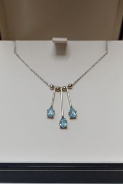 AQUAMARINE PEAR DROP PENDANT 9CT WHITE GOLD INSURANCE VALUE CERTIFICATED £1490