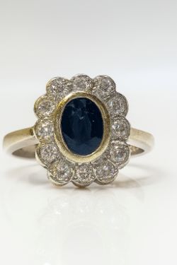 1CT DIAMOND & OVAL SAPPHIRE DRESS RING 9CT WHITE GOLD SIZE O