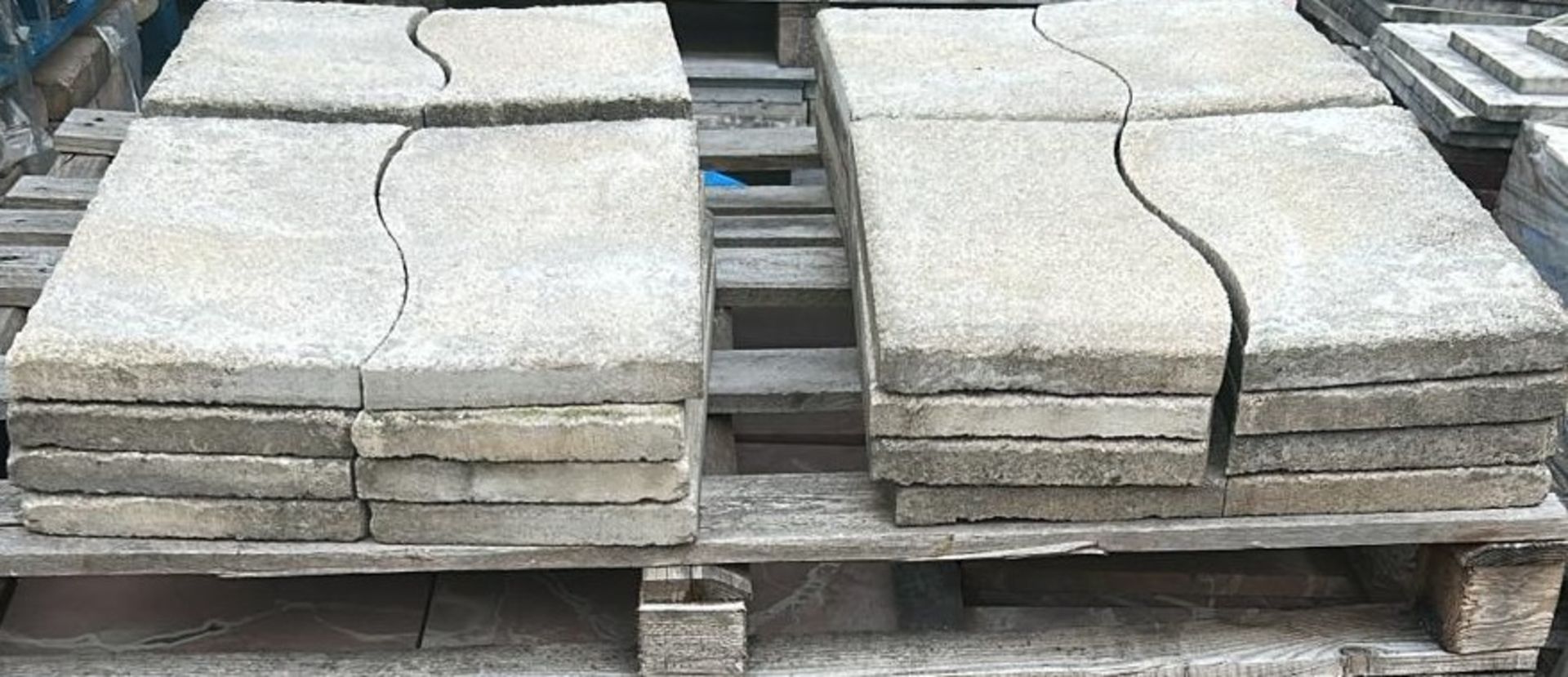 32X WAVY STONE TILES