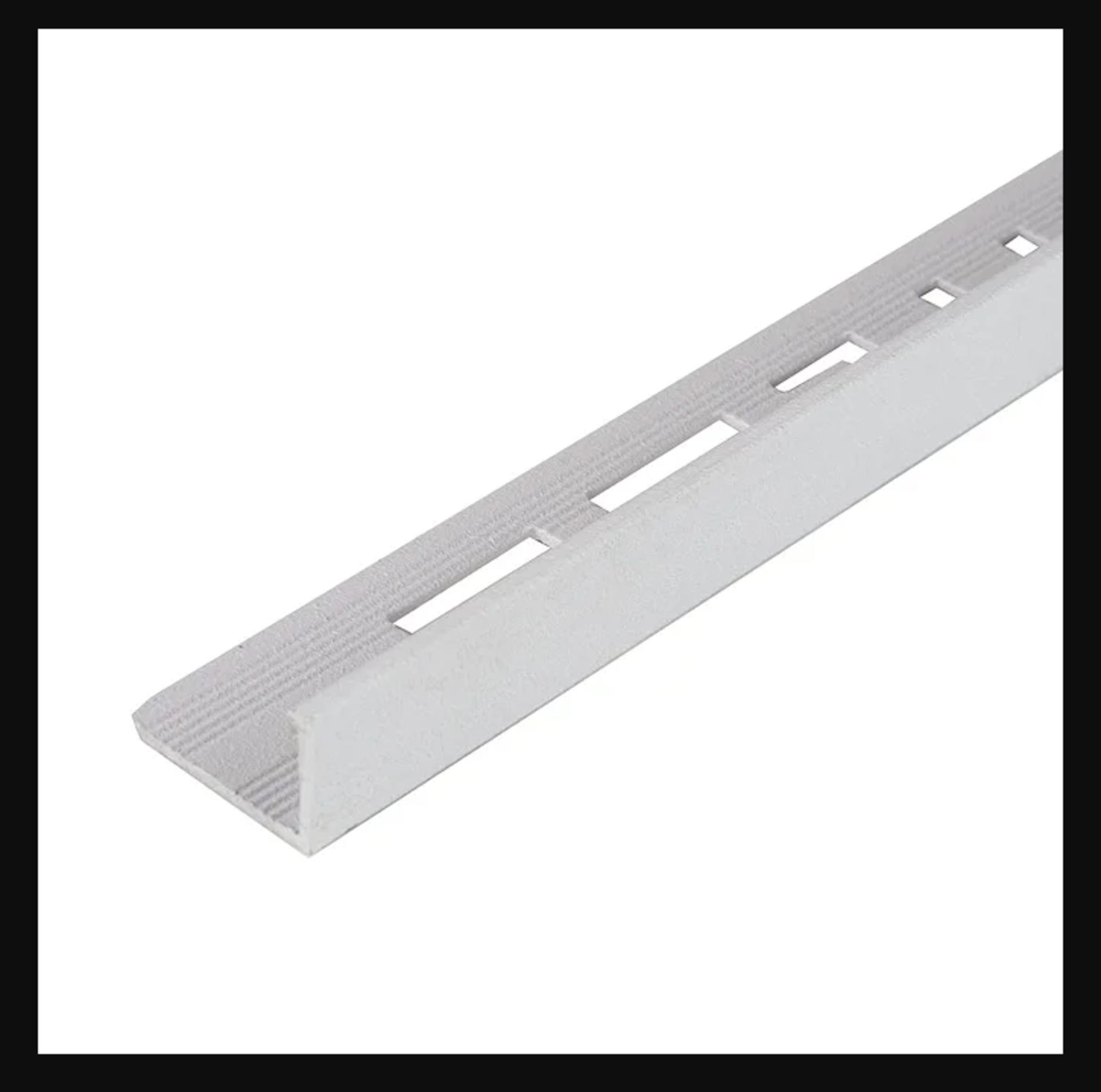 1560 X ULTRA SHINE WHITE 12MM R.E. TRIM LENGTH 2.44M - Image 2 of 2