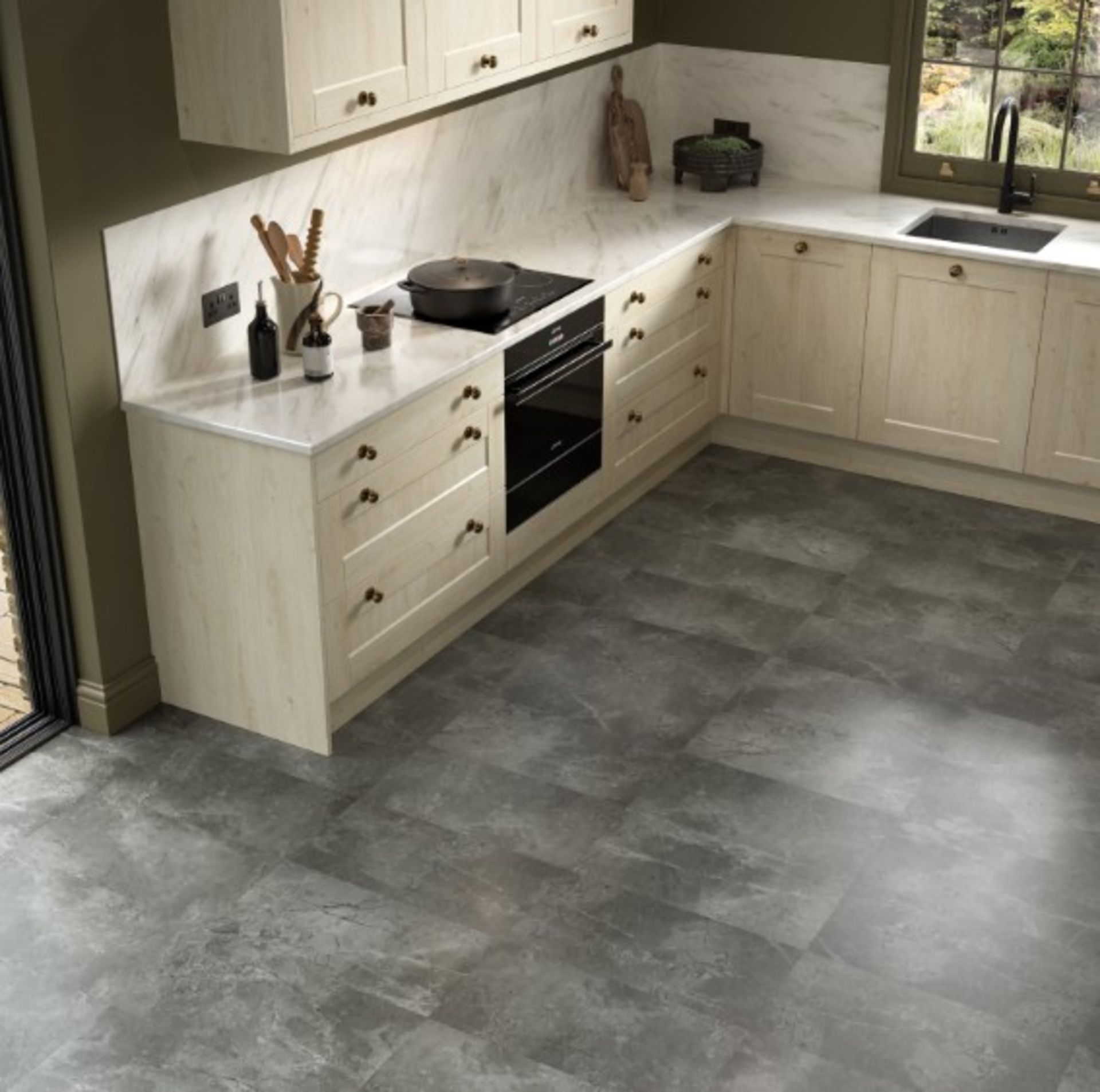 1 PALLET OF WHITBY RIMEFROST TILE - 54 PACKS - 120SQM - Image 2 of 3