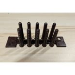 10 BOXES OF PLASPLUGS HEAVY DUTY SOLID WALL FIXING DARK BROWN 10 PLUGS PER STRIP (NO PACKAGING)