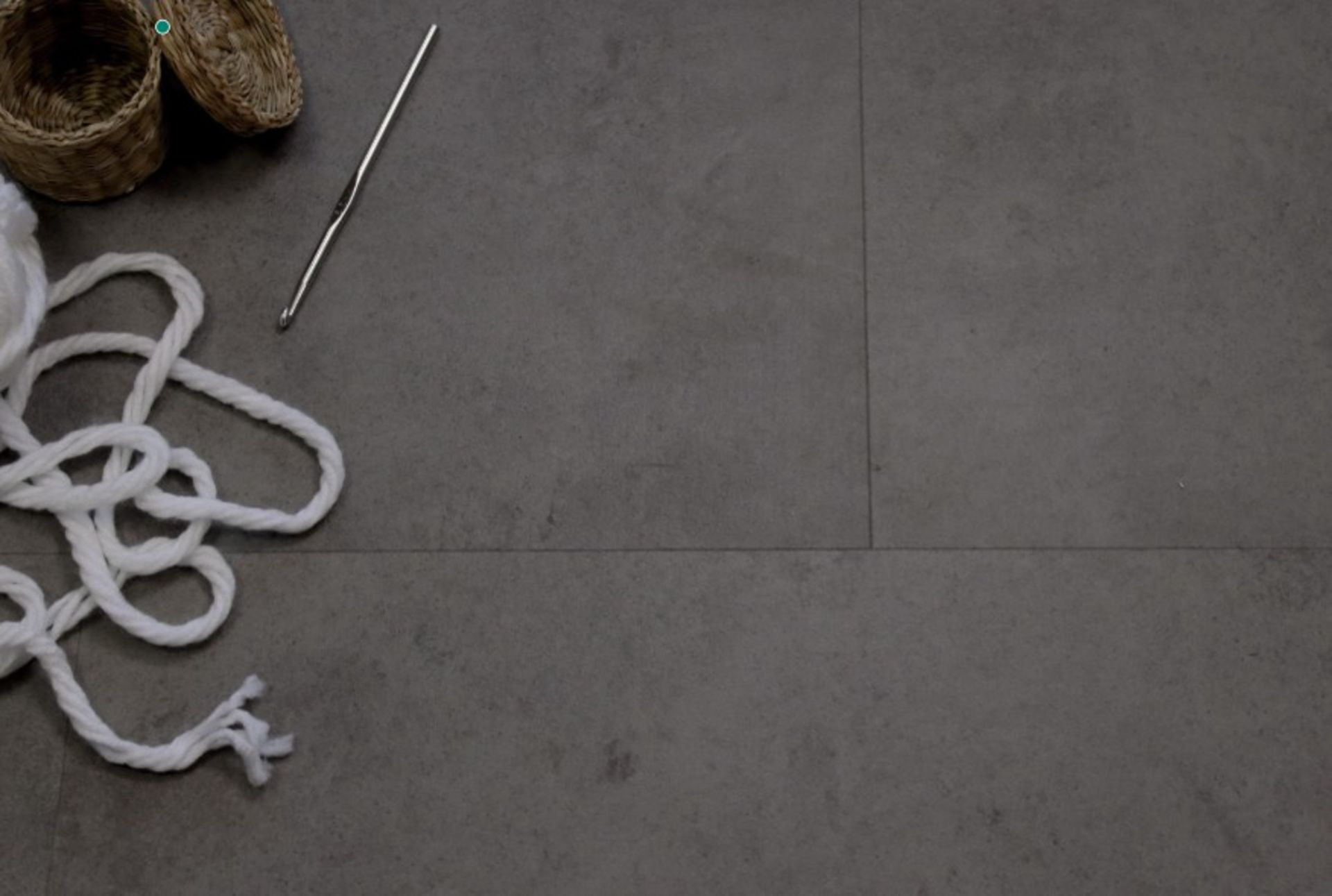 1 PALLET OF WHITBY CHARCOAL TILE - 54 PACKS - 120SQM - Image 3 of 4