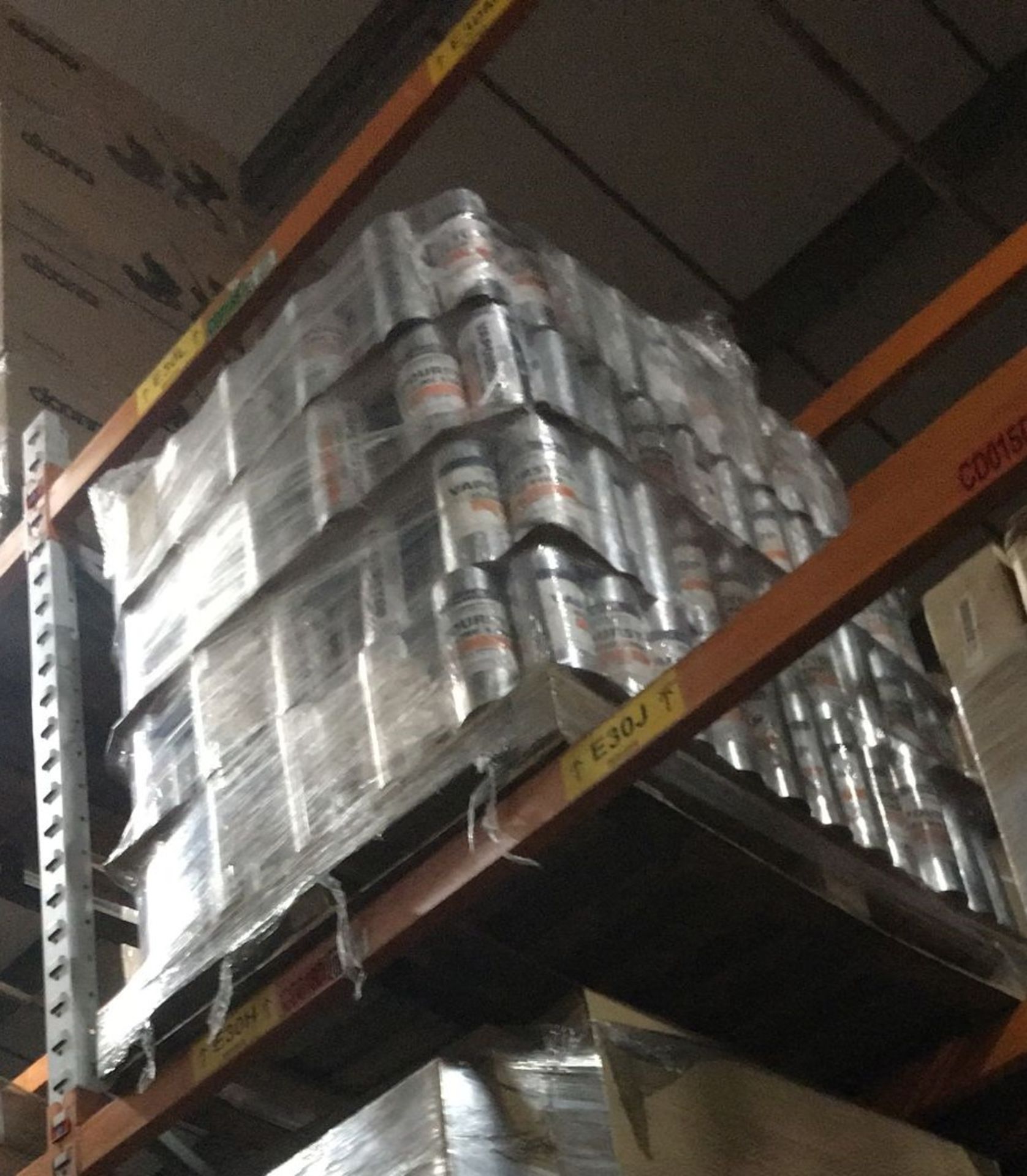 ONE PALLET 484X GRIPPERRODS VAPOUR STOP SEALING STRIP ROLLS (L)50M X (W)25CM - Image 4 of 4