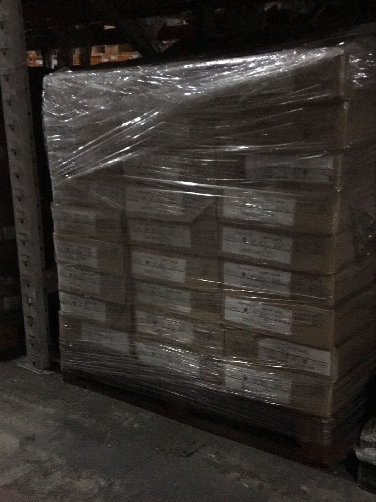 495 PACKS (1 PALLET) LEROY MERLIN VINYL FLOOR TILES 30.5 X 30.5CM - HAPPY DAYS - ADHESIVE BACKED - Image 3 of 3