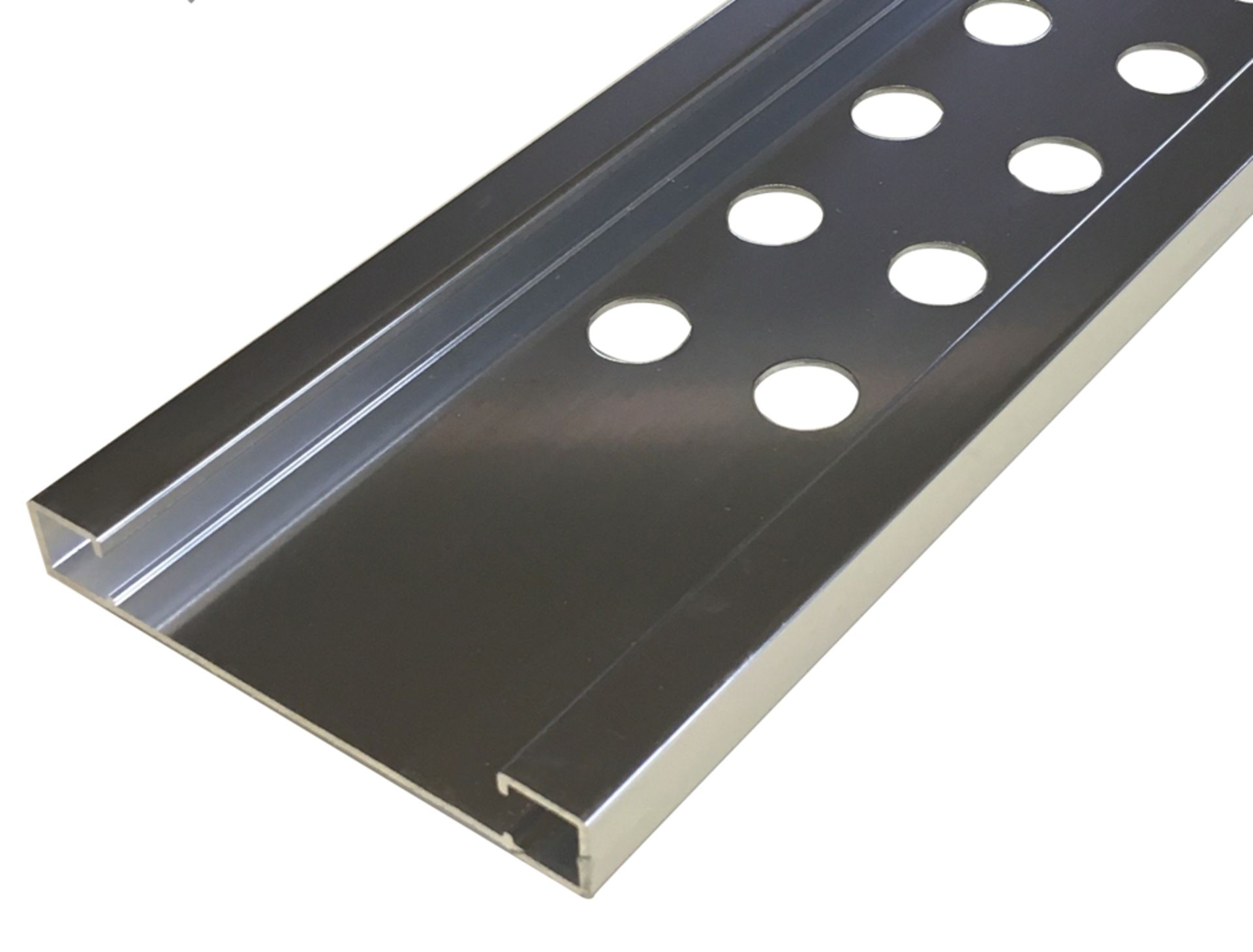 250 X 9.5MM ACCENT TRIM BRIGHT SILVER (DEPTH-9.5MM / RECESS WIDTH- 52MM / LENGTH 2.5M) - Image 2 of 2