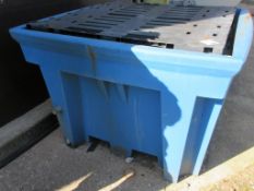 Iridian Pal plastic spill trough with dual outlet & overflow, 1.4 x 1.4m x height 960mm