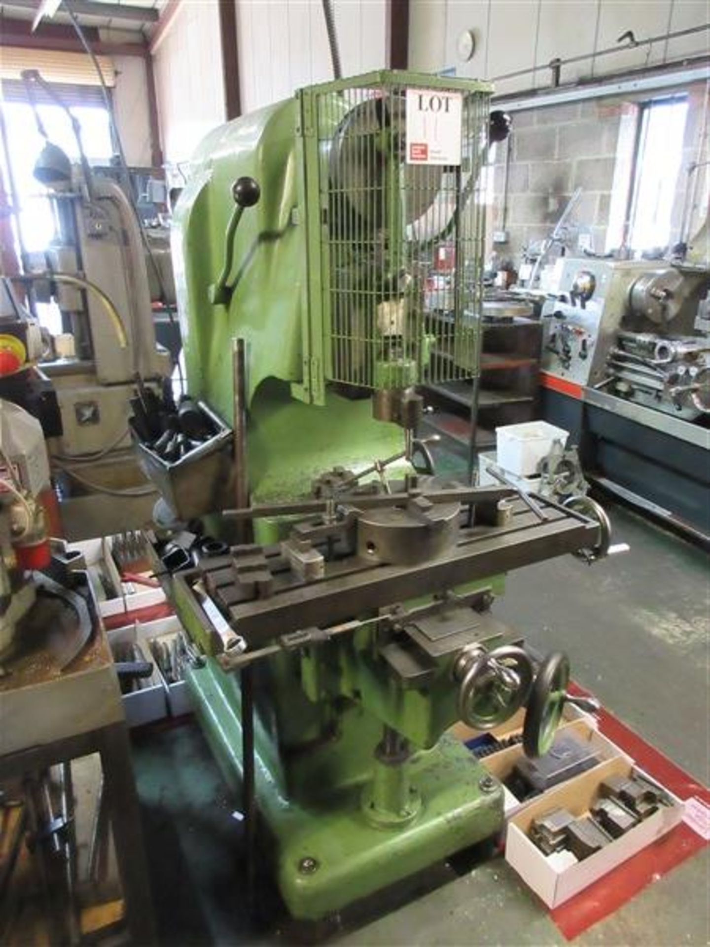 Hunter vertical slotter, model 78B, serial no. 1, table size 29" x 8.5", with 3 jaw chuck Please - Image 4 of 7