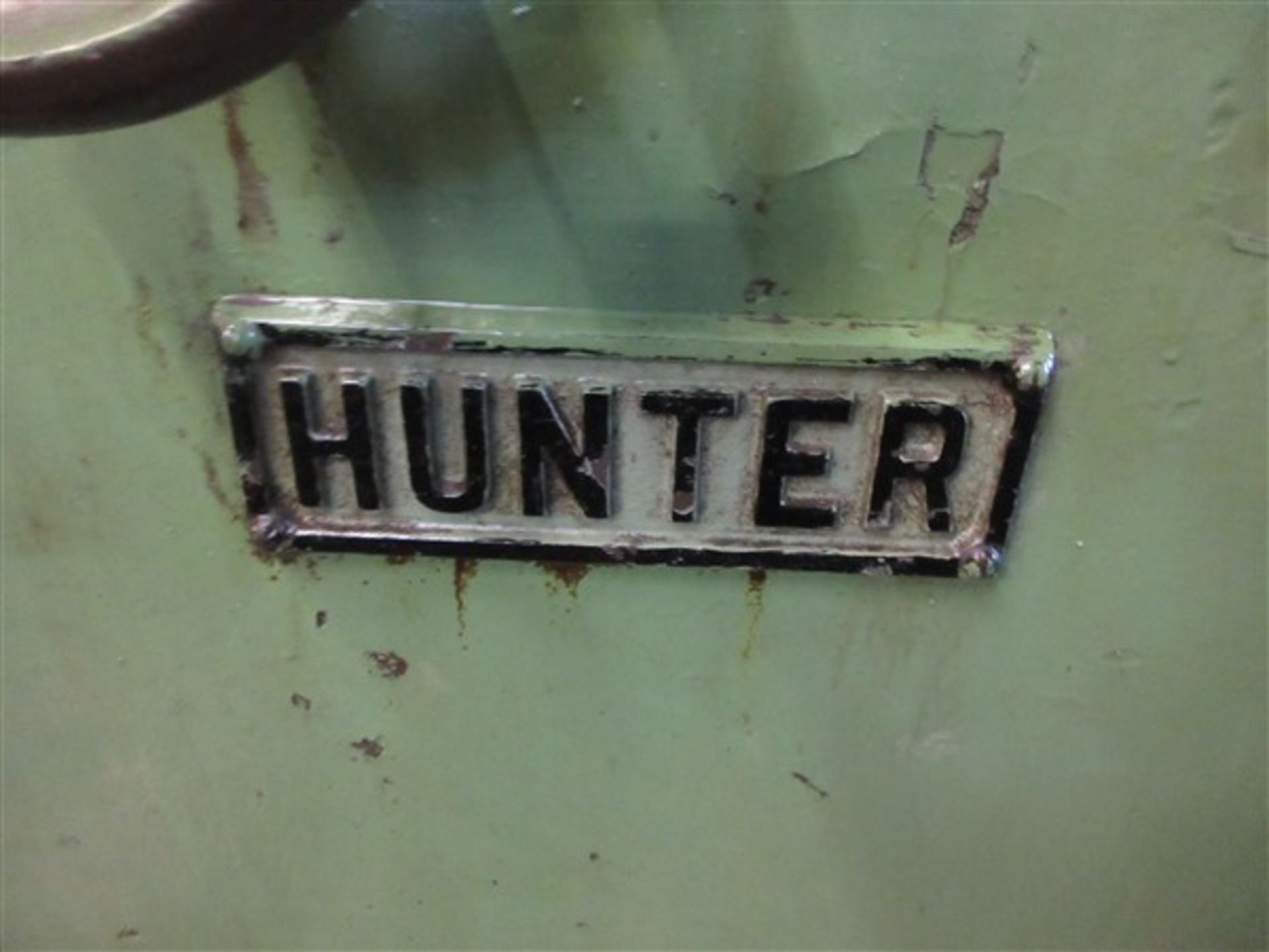Hunter vertical slotter, model 78B, serial no. 1, table size 29" x 8.5", with 3 jaw chuck Please - Image 2 of 7